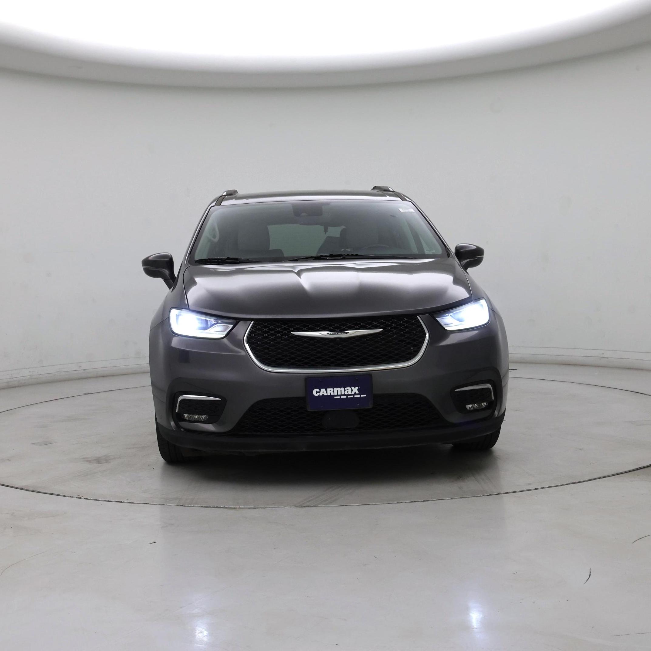 Thumbnail: 2021 Chrysler Pacifica - 5