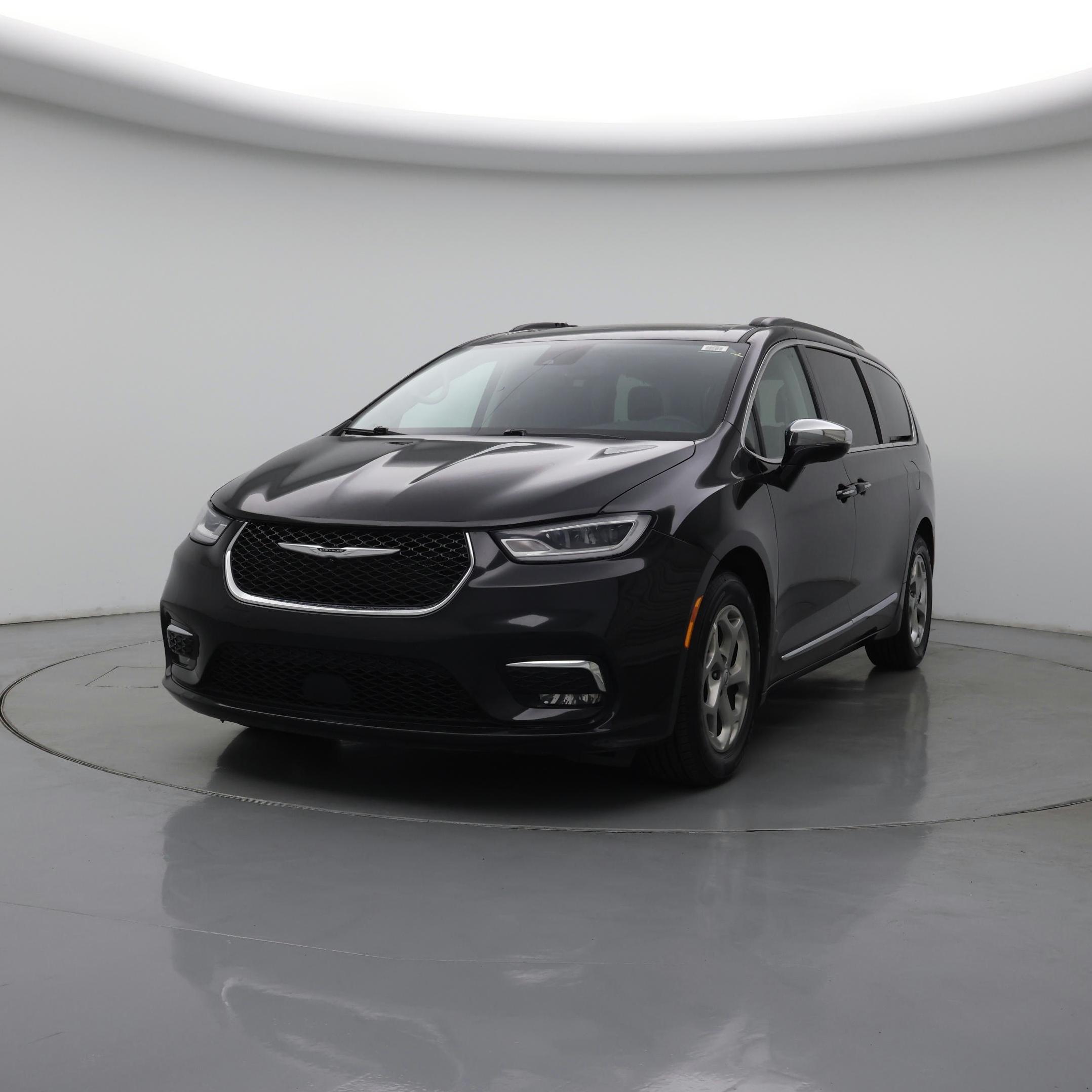 Thumbnail: 2023 Chrysler Pacifica - 4