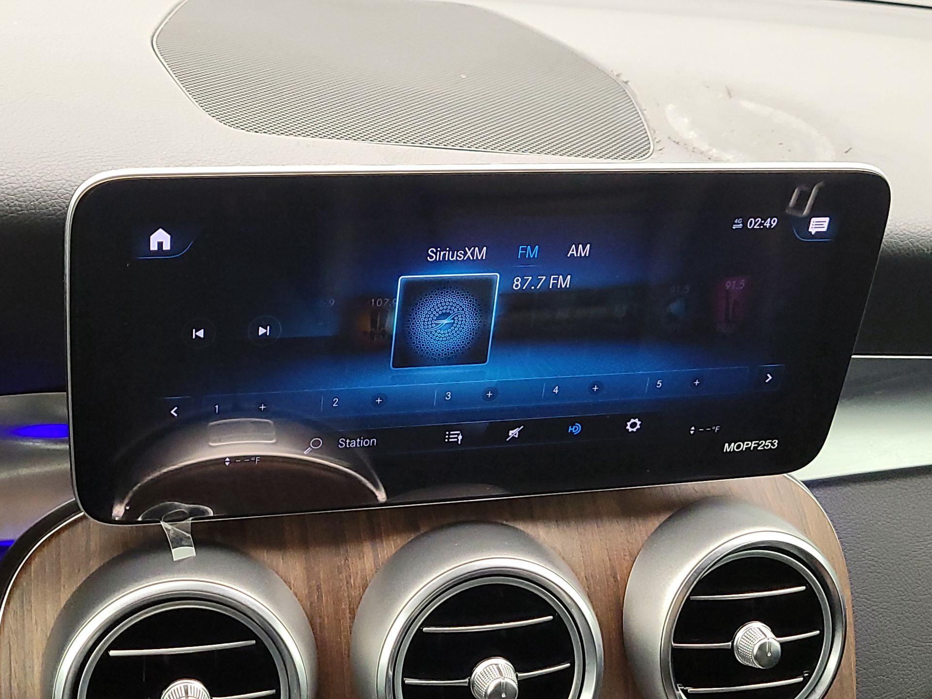 Thumbnail: 2020 Mercedes-Benz GLC - 15