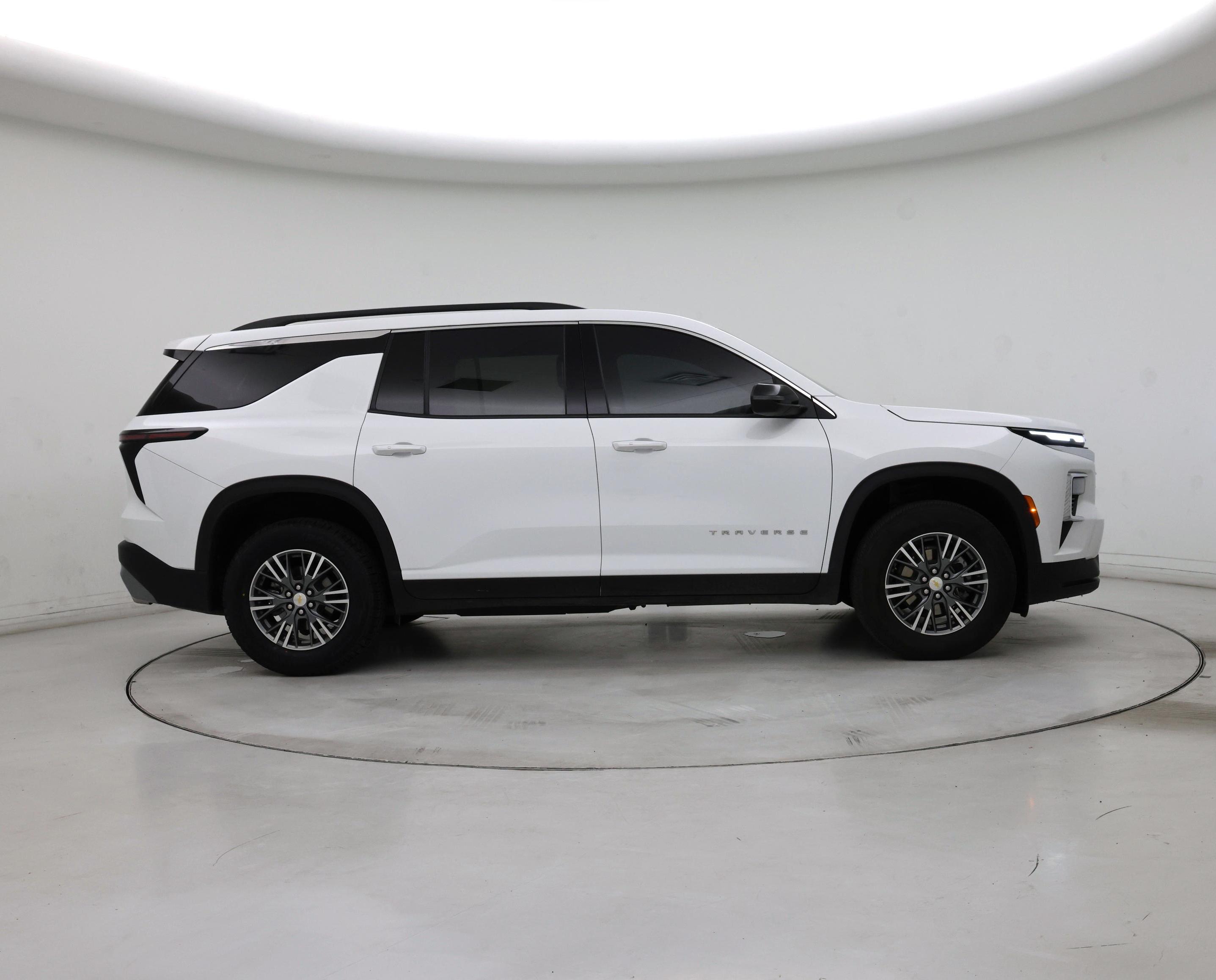 Thumbnail: 2025 Chevrolet Traverse - 7