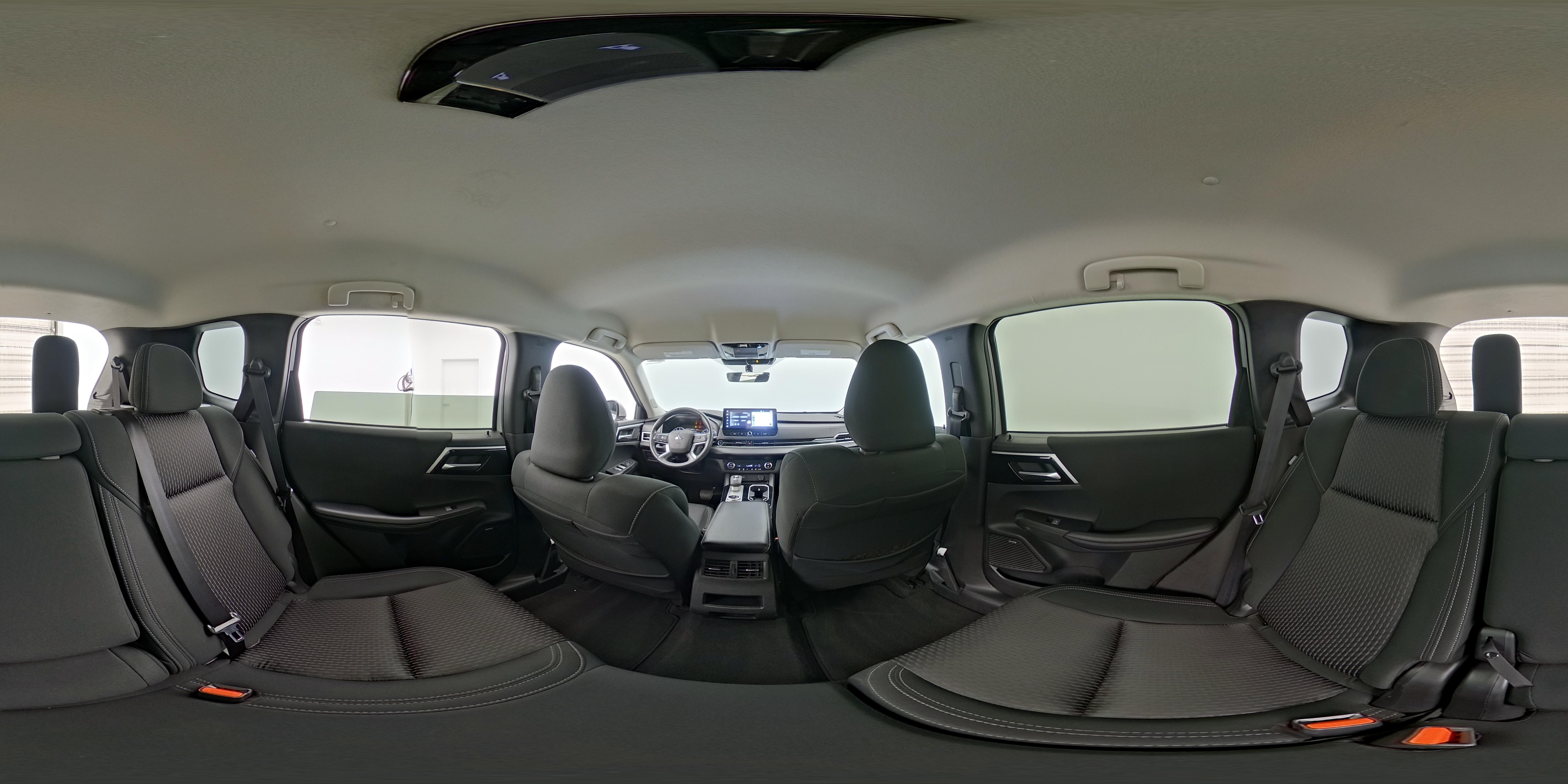 2025 Mitsubishi Outlander ES - Photo 29