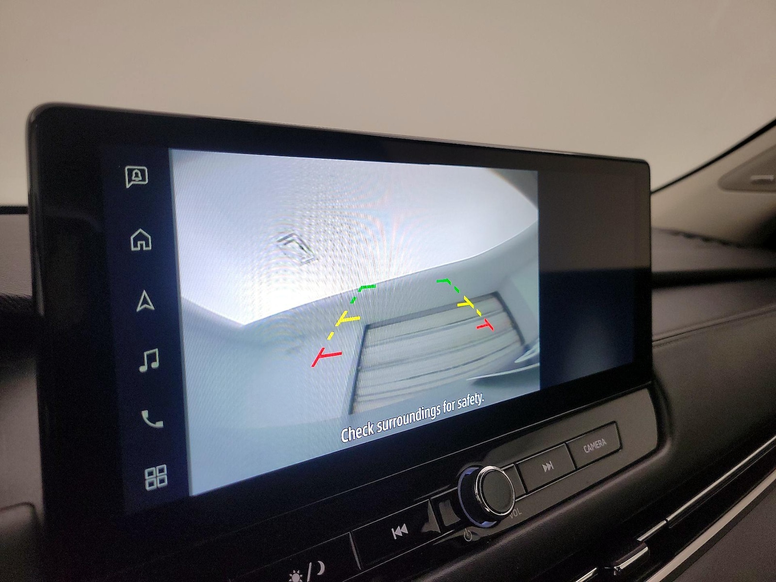 2025 Mitsubishi Outlander ES - Photo 16