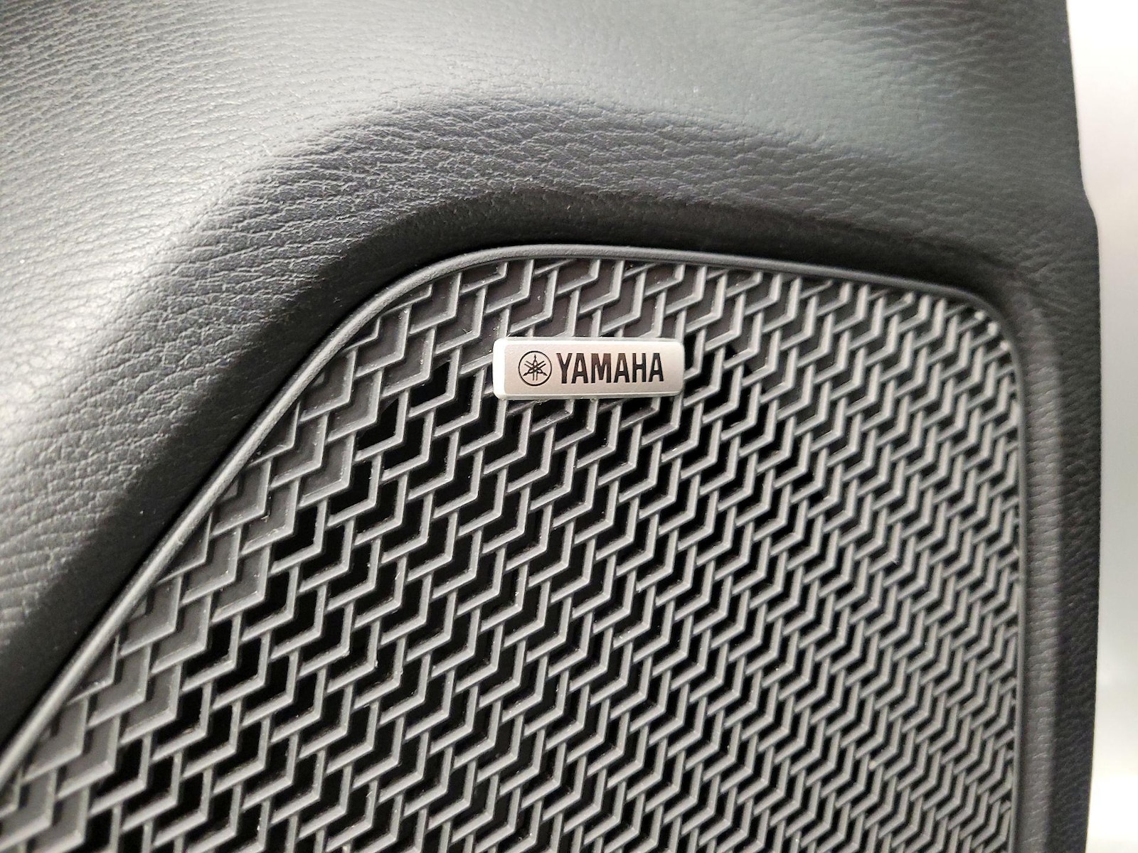 2025 Mitsubishi Outlander ES - Photo 26