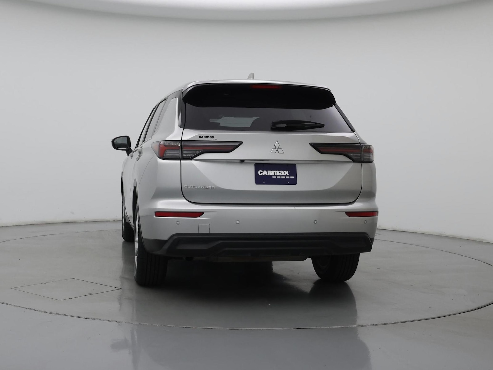 2025 Mitsubishi Outlander ES - Photo 7