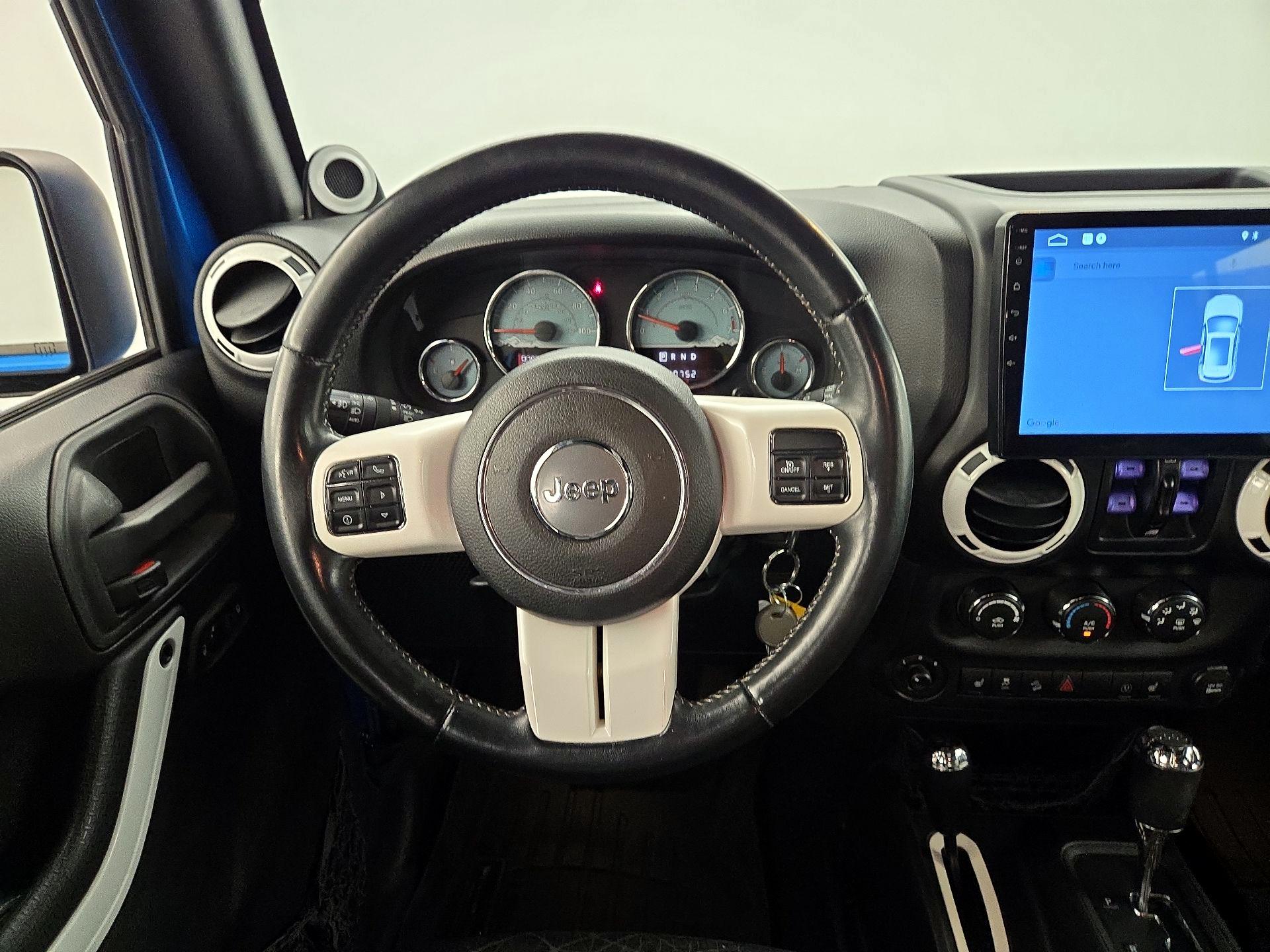Thumbnail: 2014 Jeep Wrangler - 10