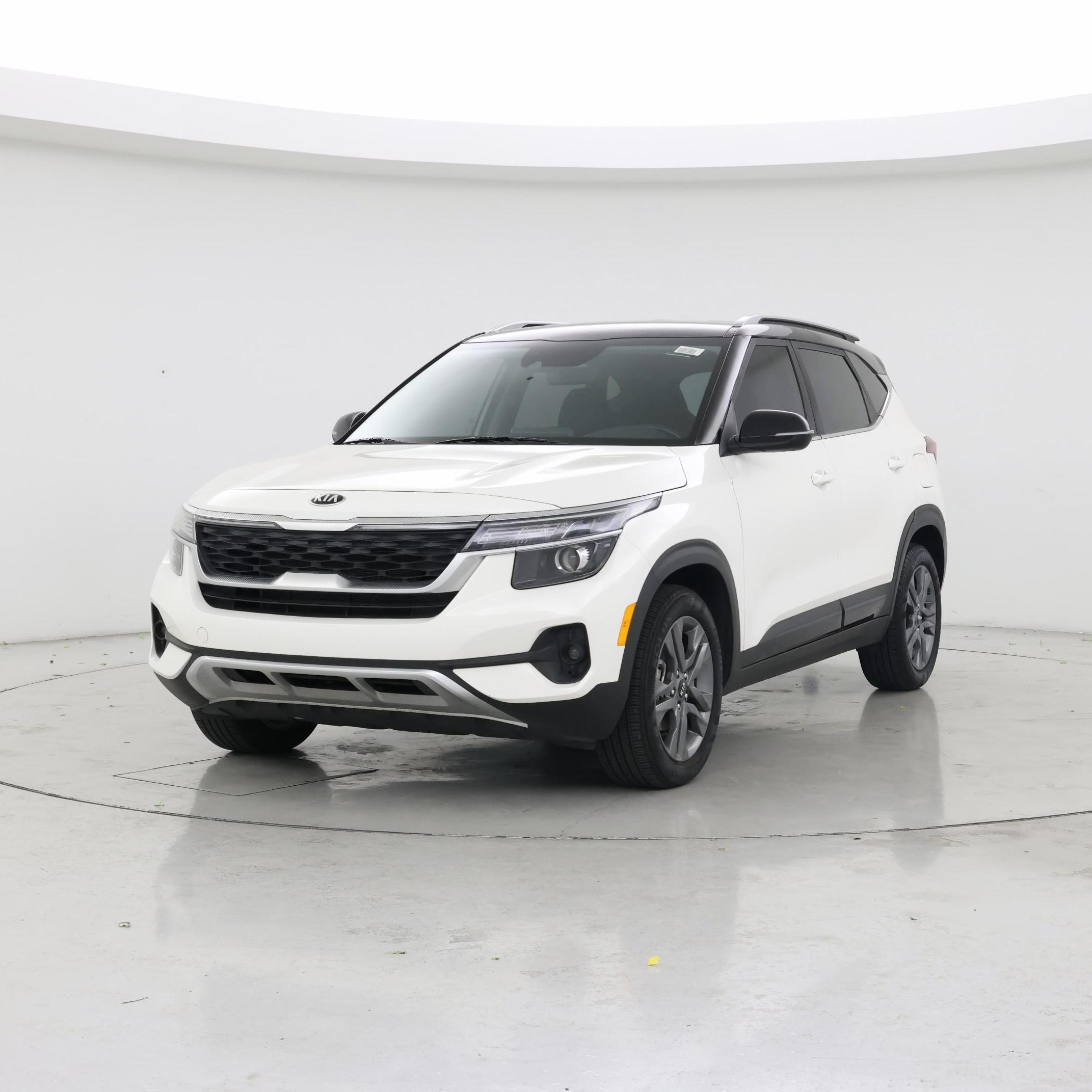 Thumbnail: 2021 Kia Seltos - 4