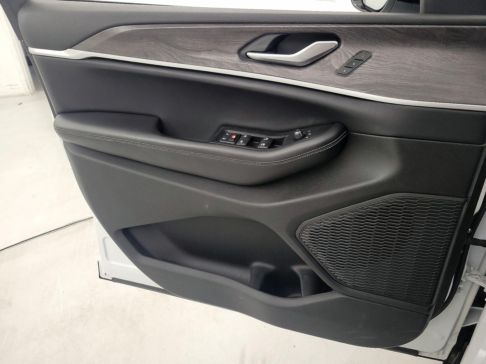 2023 Jeep Grand Cherokee L Limited - Photo 13