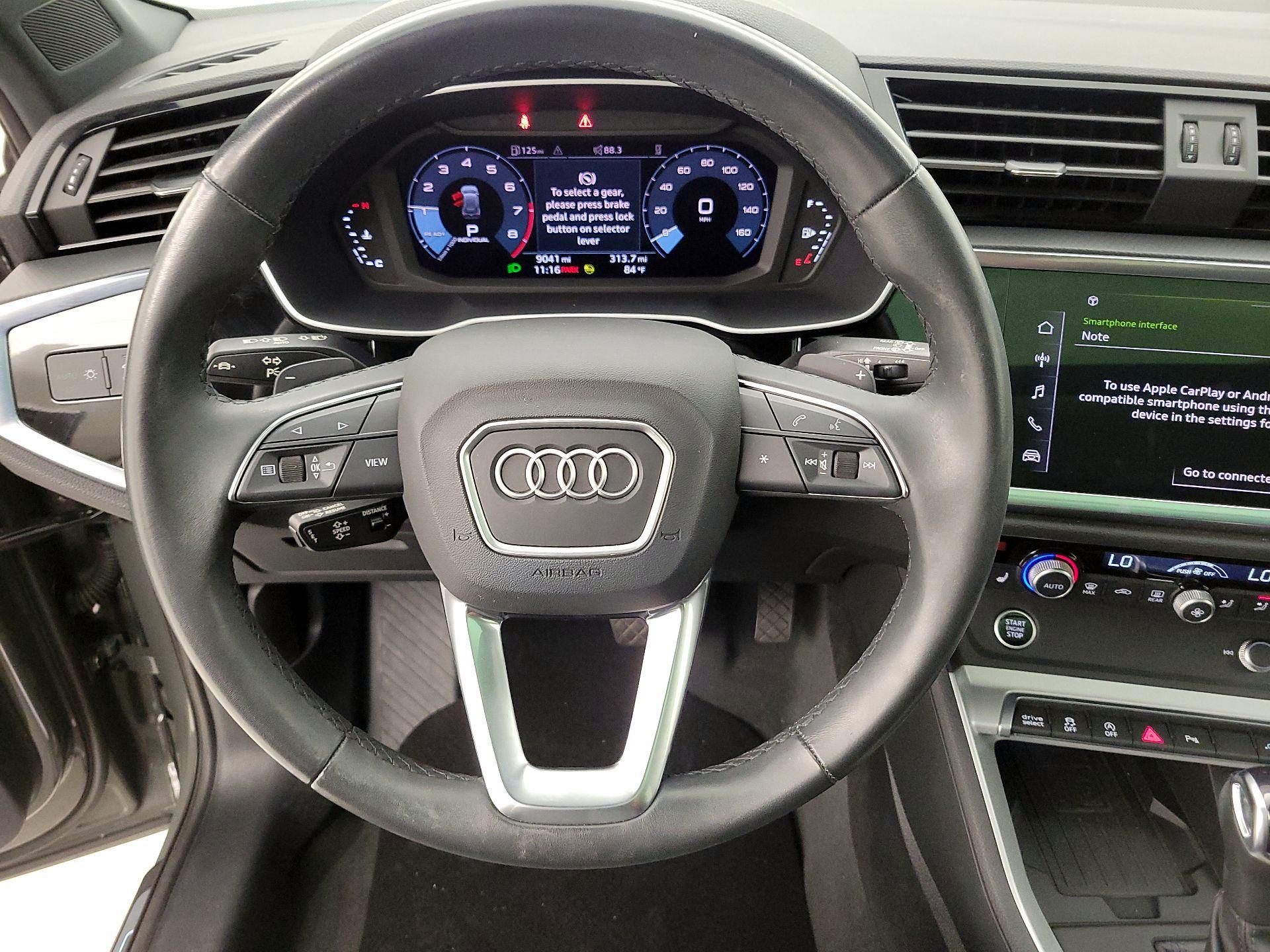 Thumbnail: 2024 Audi Q3 - 10
