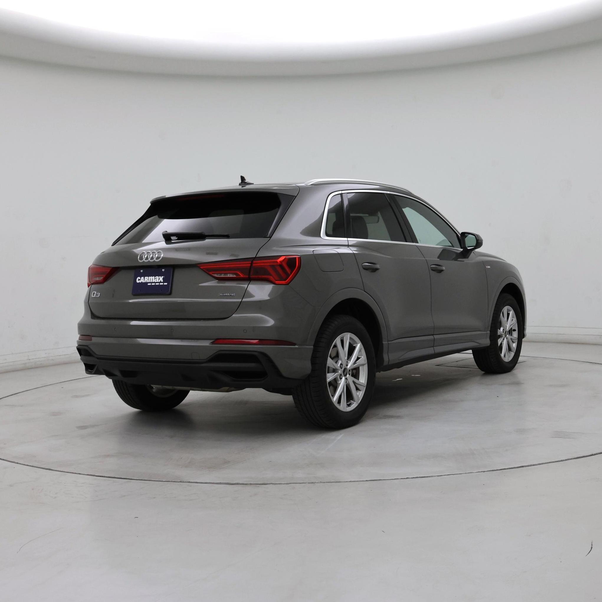 Thumbnail: 2024 Audi Q3 - 8