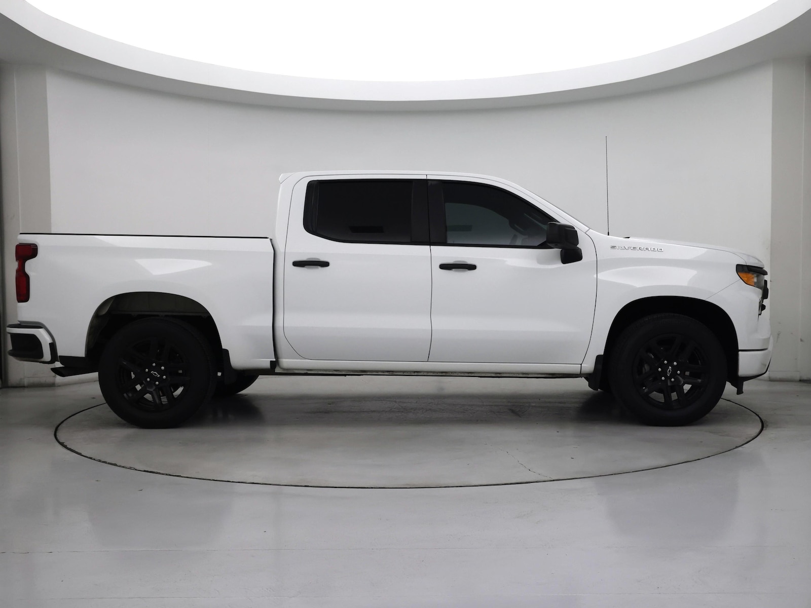 2023 Chevrolet Silverado 1500 Custom - Photo 8