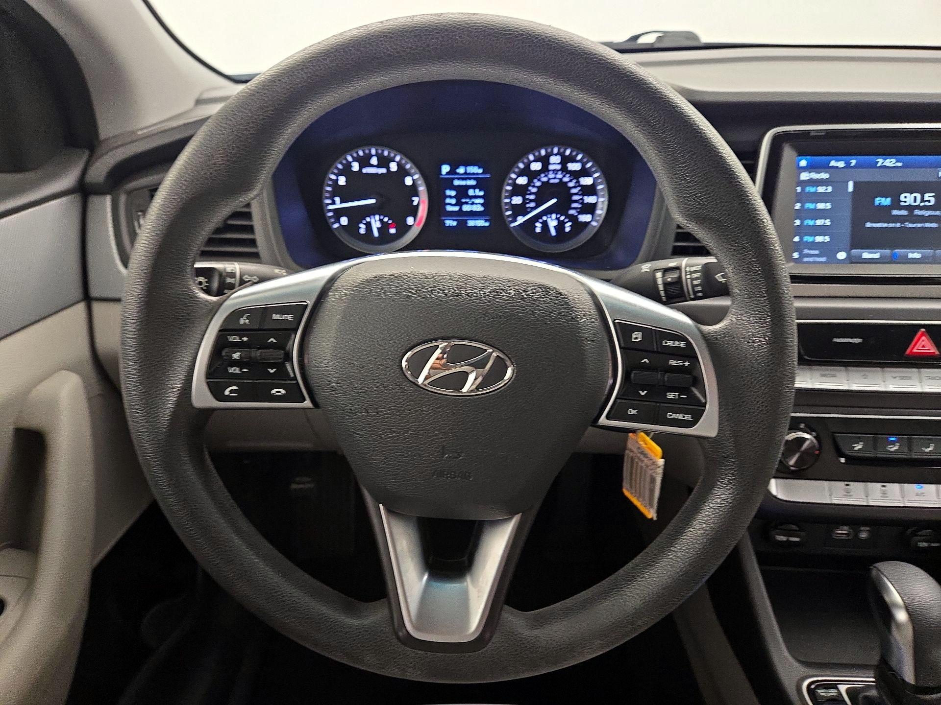 Thumbnail: 2019 Hyundai Sonata - 10