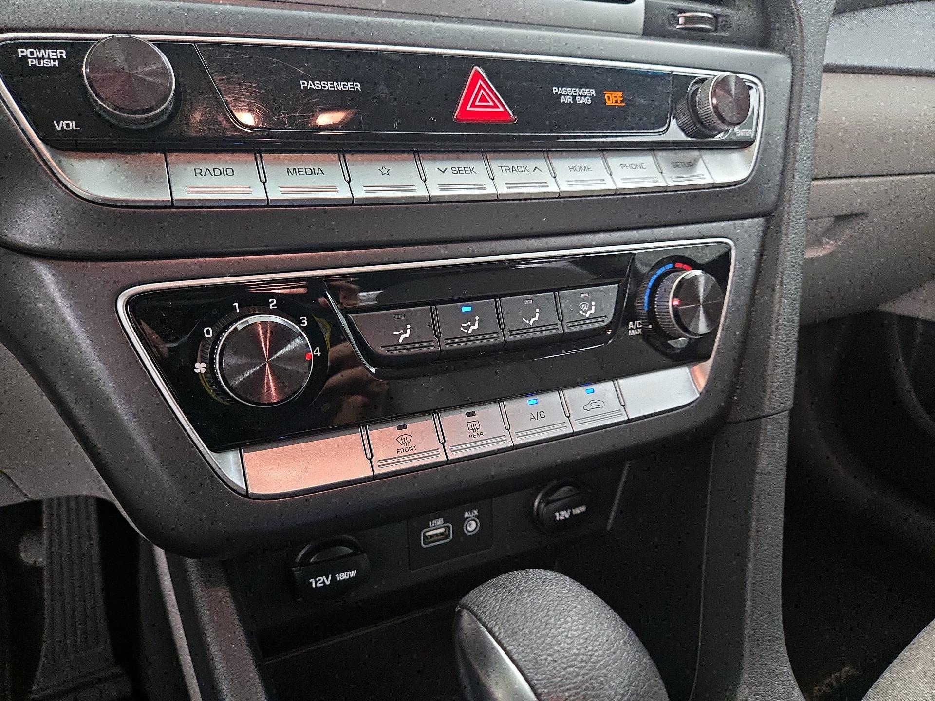 Thumbnail: 2019 Hyundai Sonata - 16
