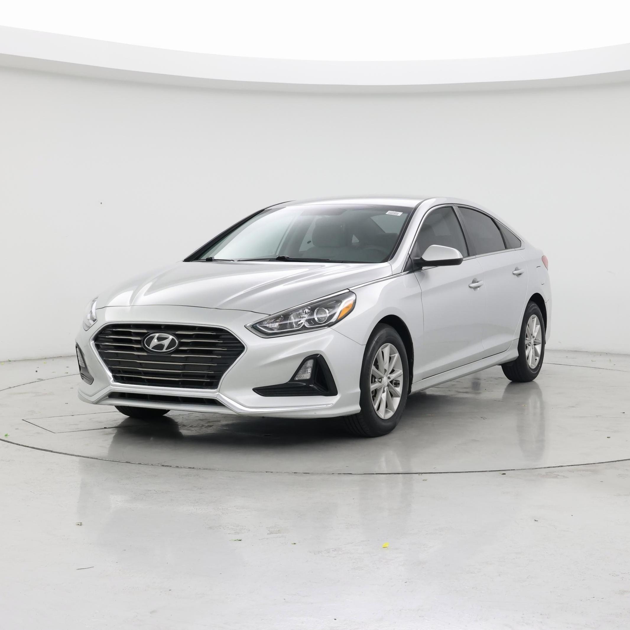 Thumbnail: 2019 Hyundai Sonata - 4