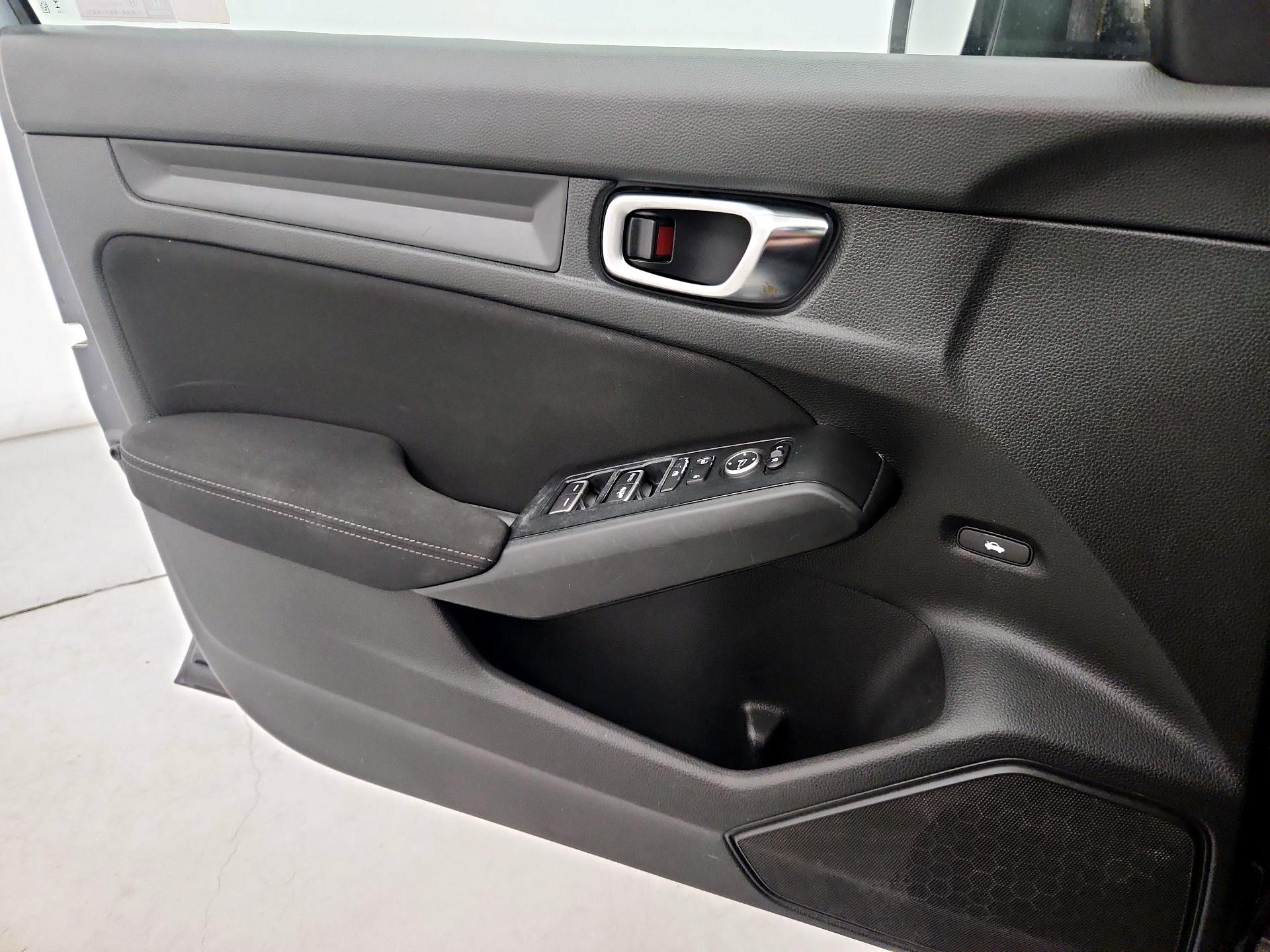 Thumbnail: 2024 Honda Civic - 12