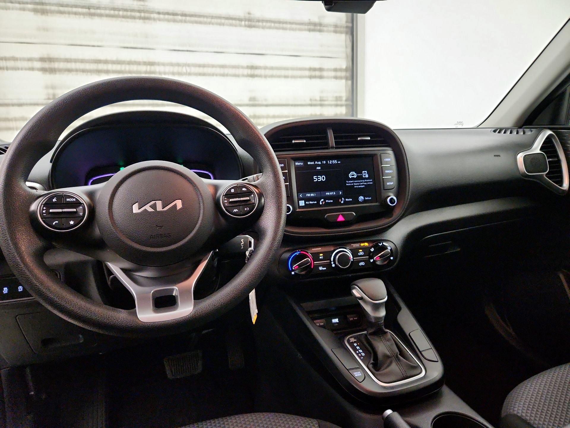 Thumbnail: 2023 Kia Soul - 9
