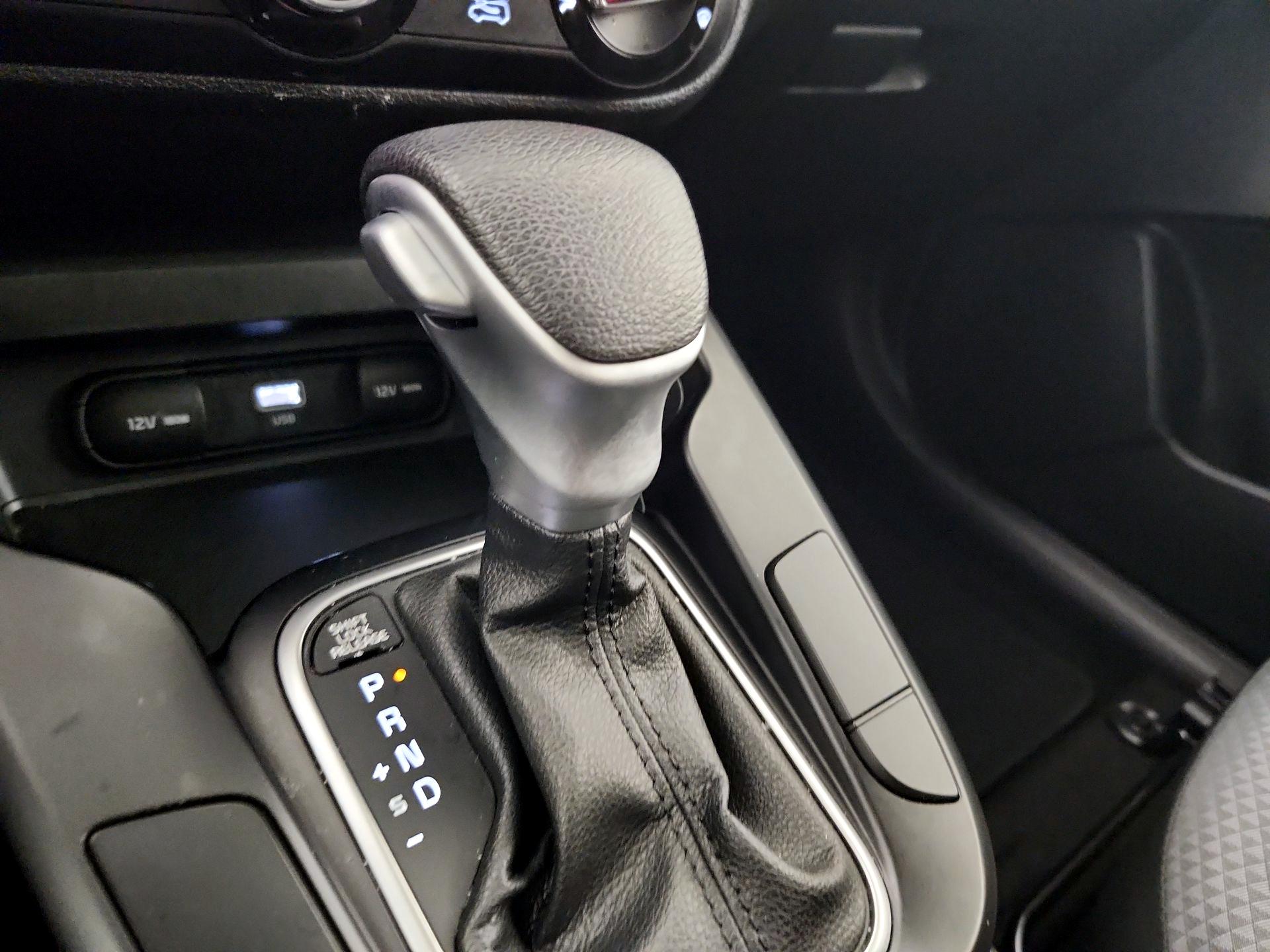 Thumbnail: 2023 Kia Soul - 17