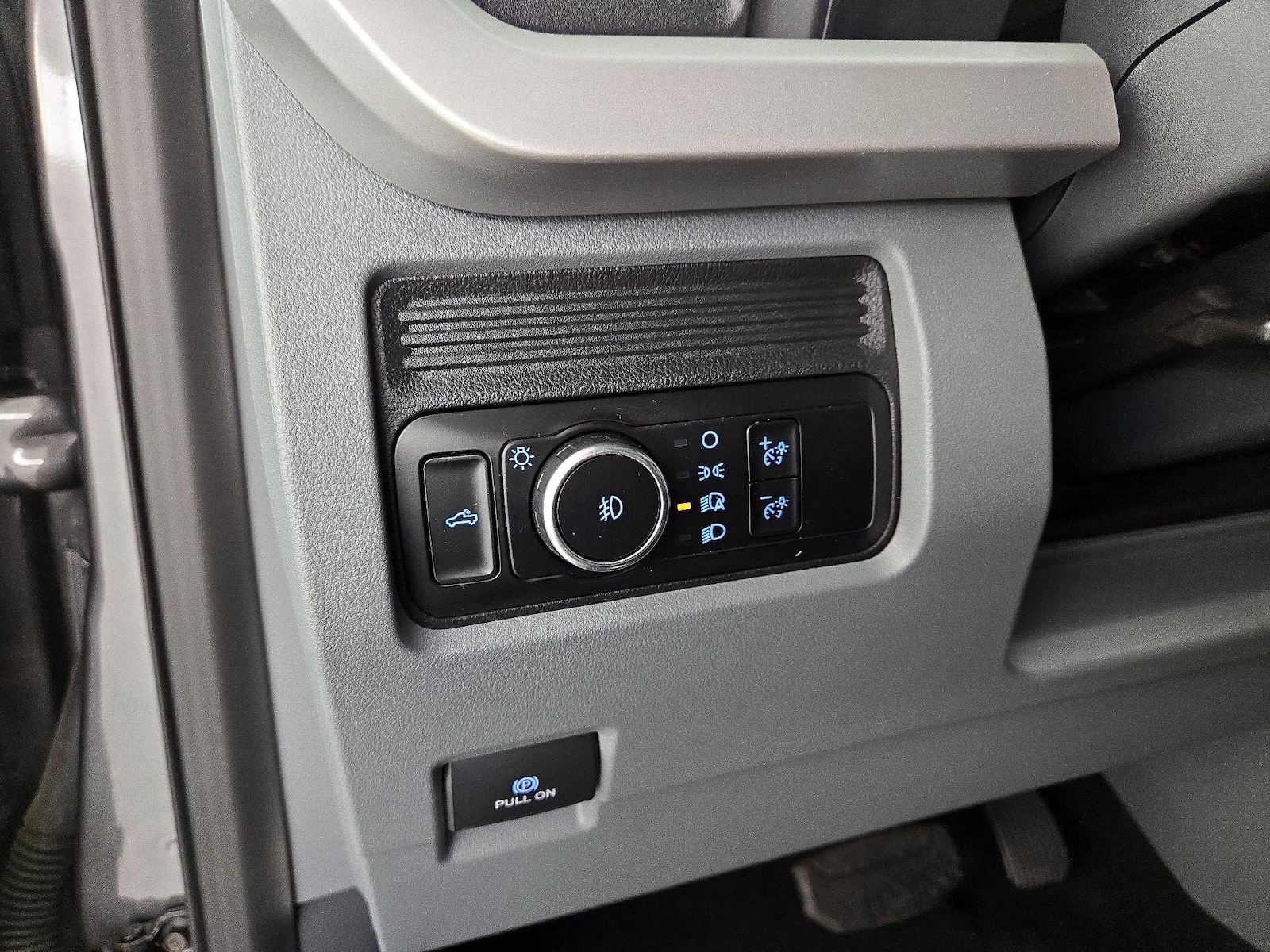 2023 Ford F-250 Super Duty XLT - Photo 14