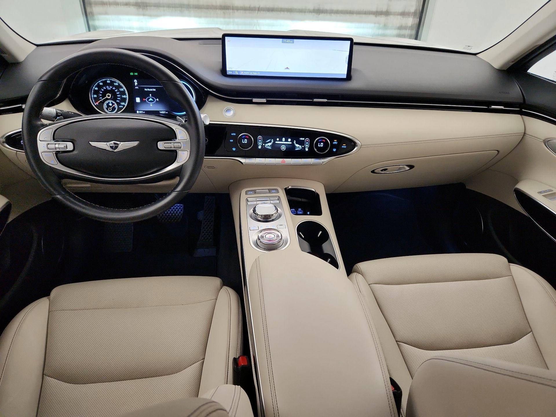 Thumbnail: 2025 Genesis GV70 - 9