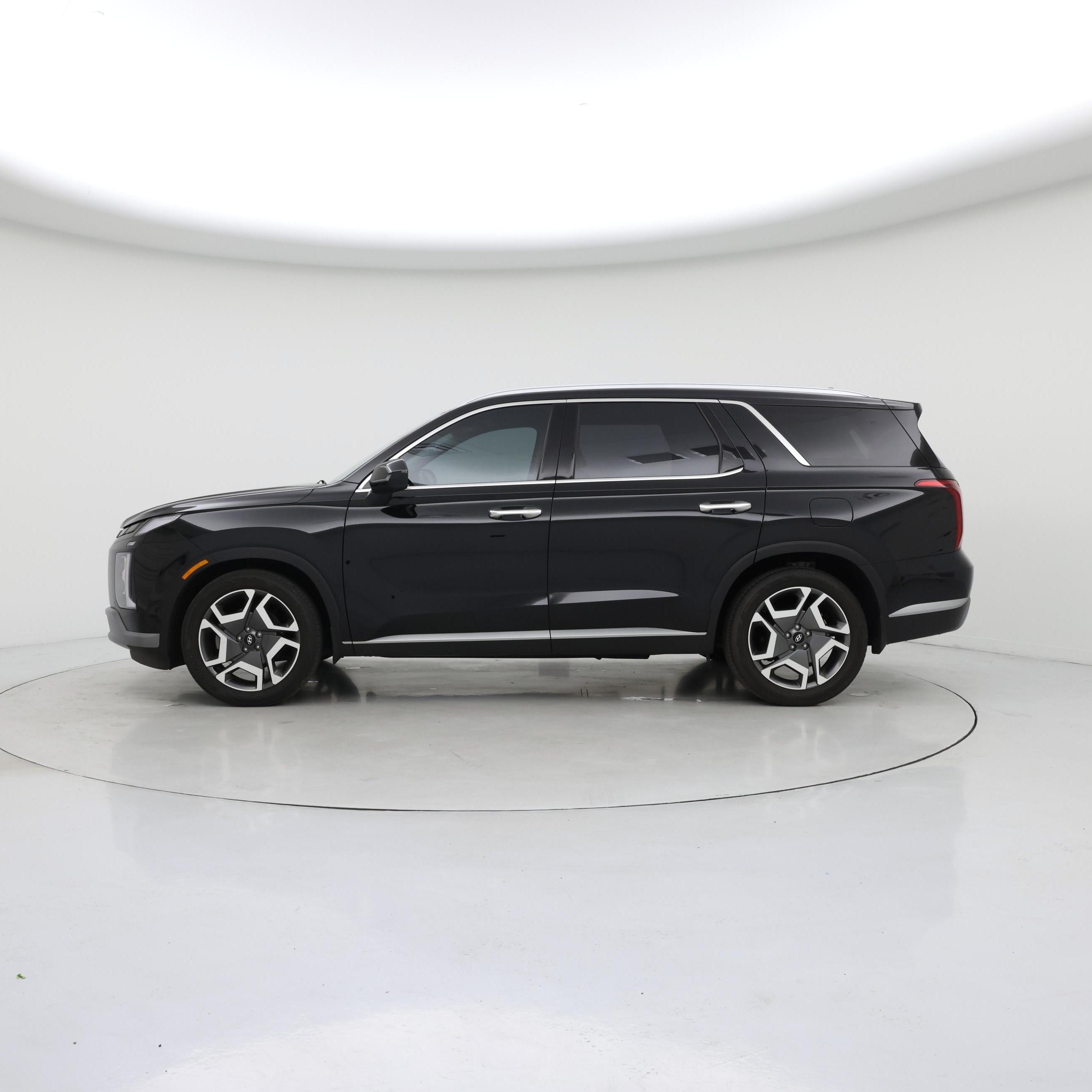 Thumbnail: 2023 Hyundai Palisade - 3
