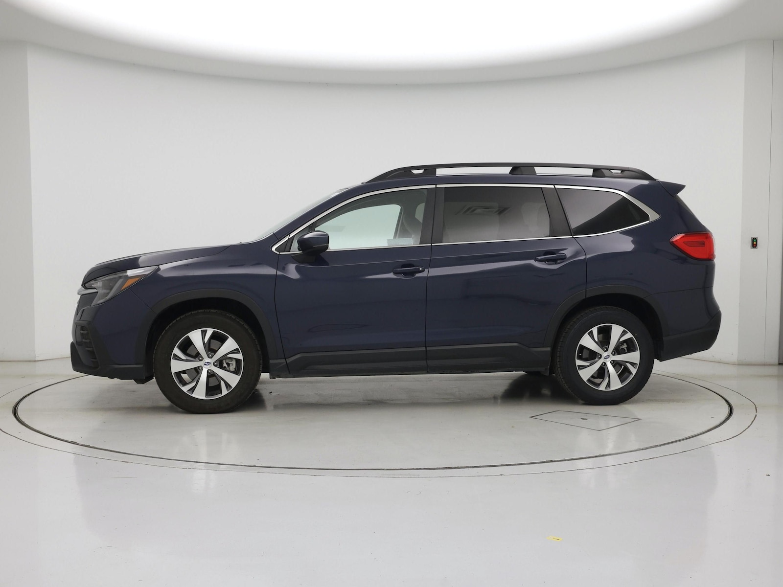 2025 Subaru Ascent Premium - Photo 4