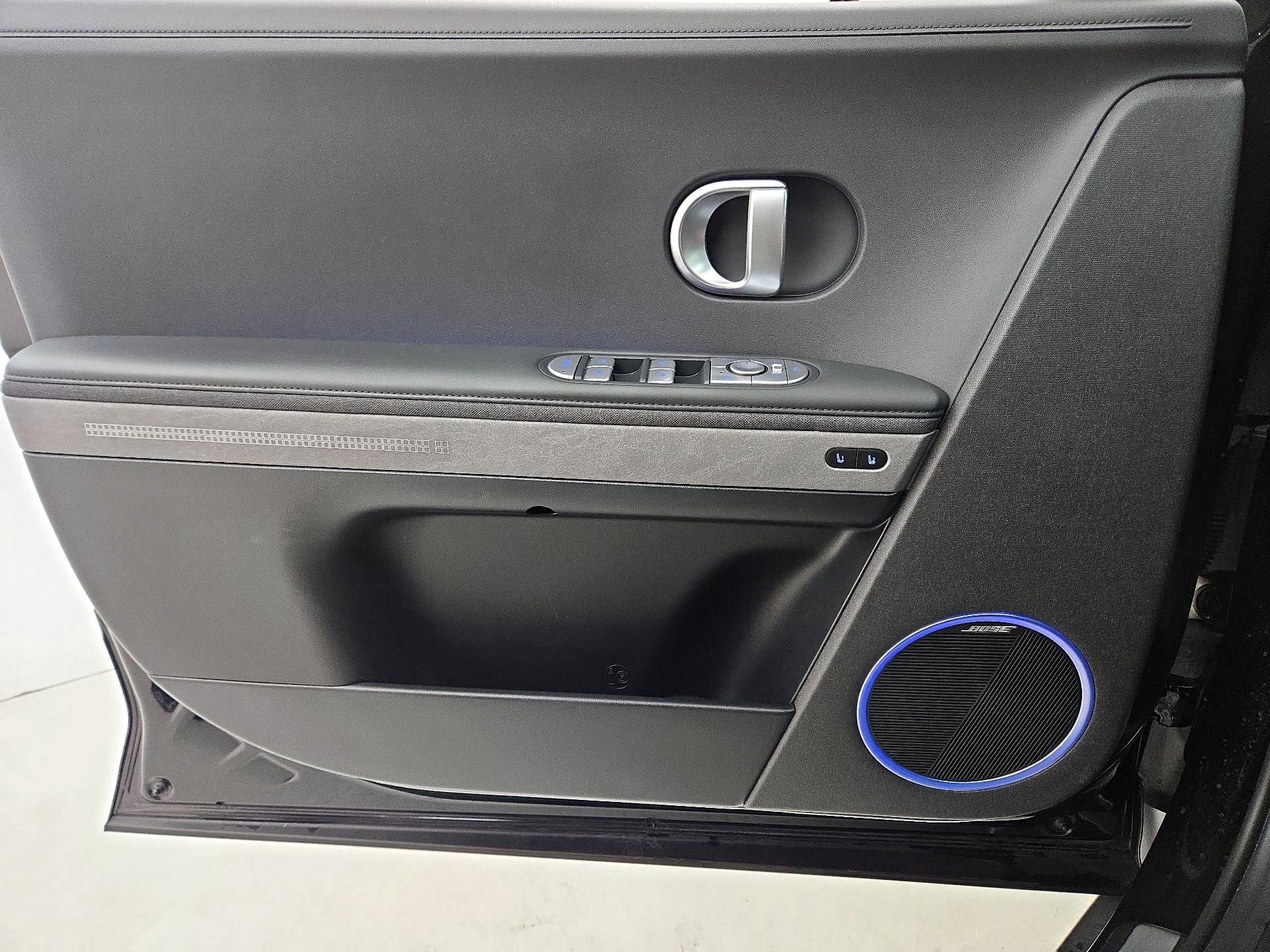 Thumbnail: 2024 Hyundai Ioniq 5 - 12