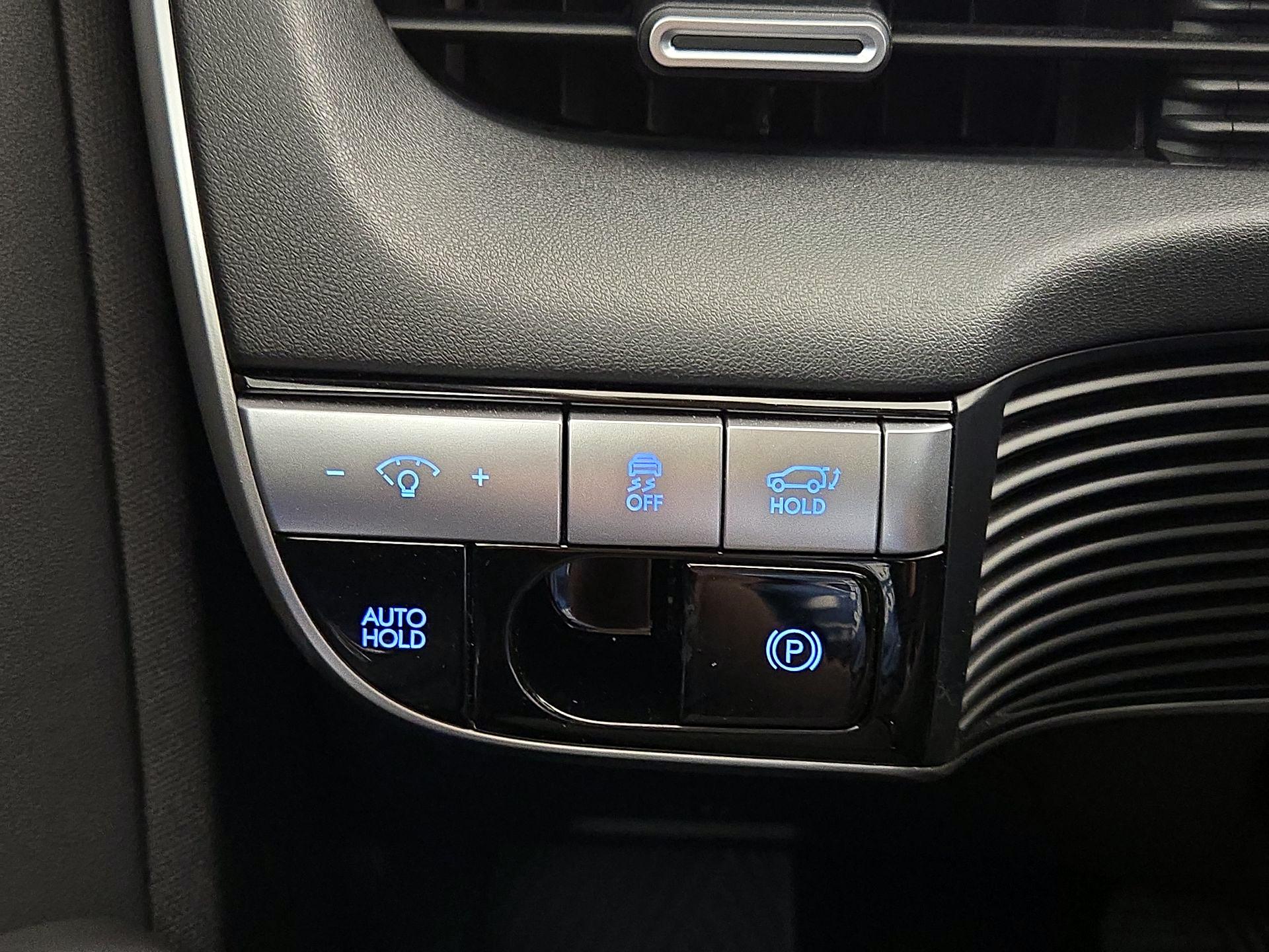 Thumbnail: 2024 Hyundai Ioniq 5 - 13