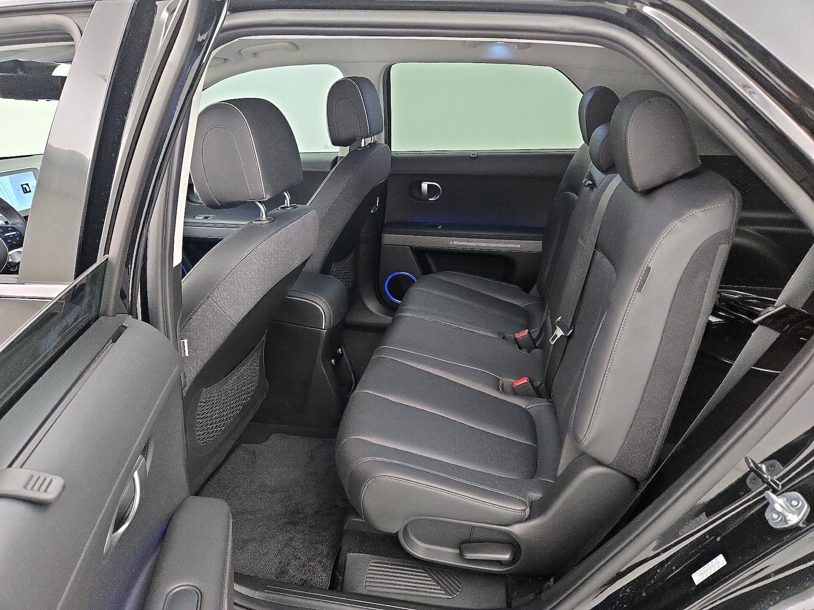 2024 Hyundai IONIQ 5 Limited - Photo 21