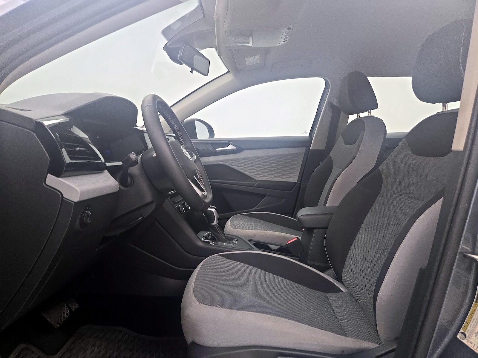 2022 Volkswagen Taos S - Photo 12