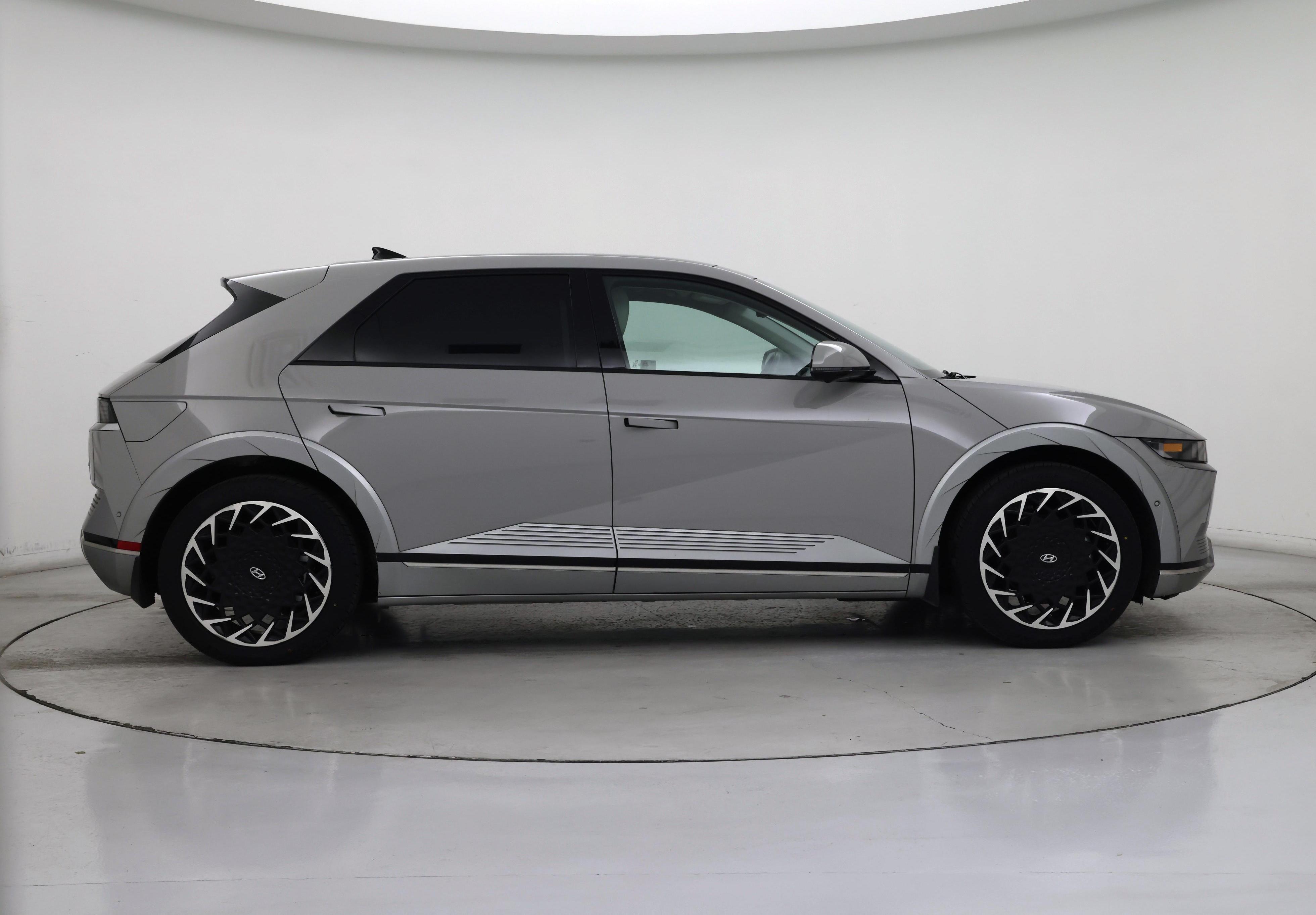 Thumbnail: 2024 Hyundai Ioniq 5 - 7