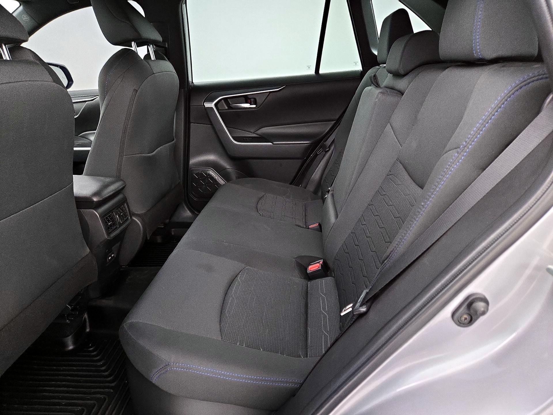 Thumbnail: 2024 Toyota RAV4 - 20