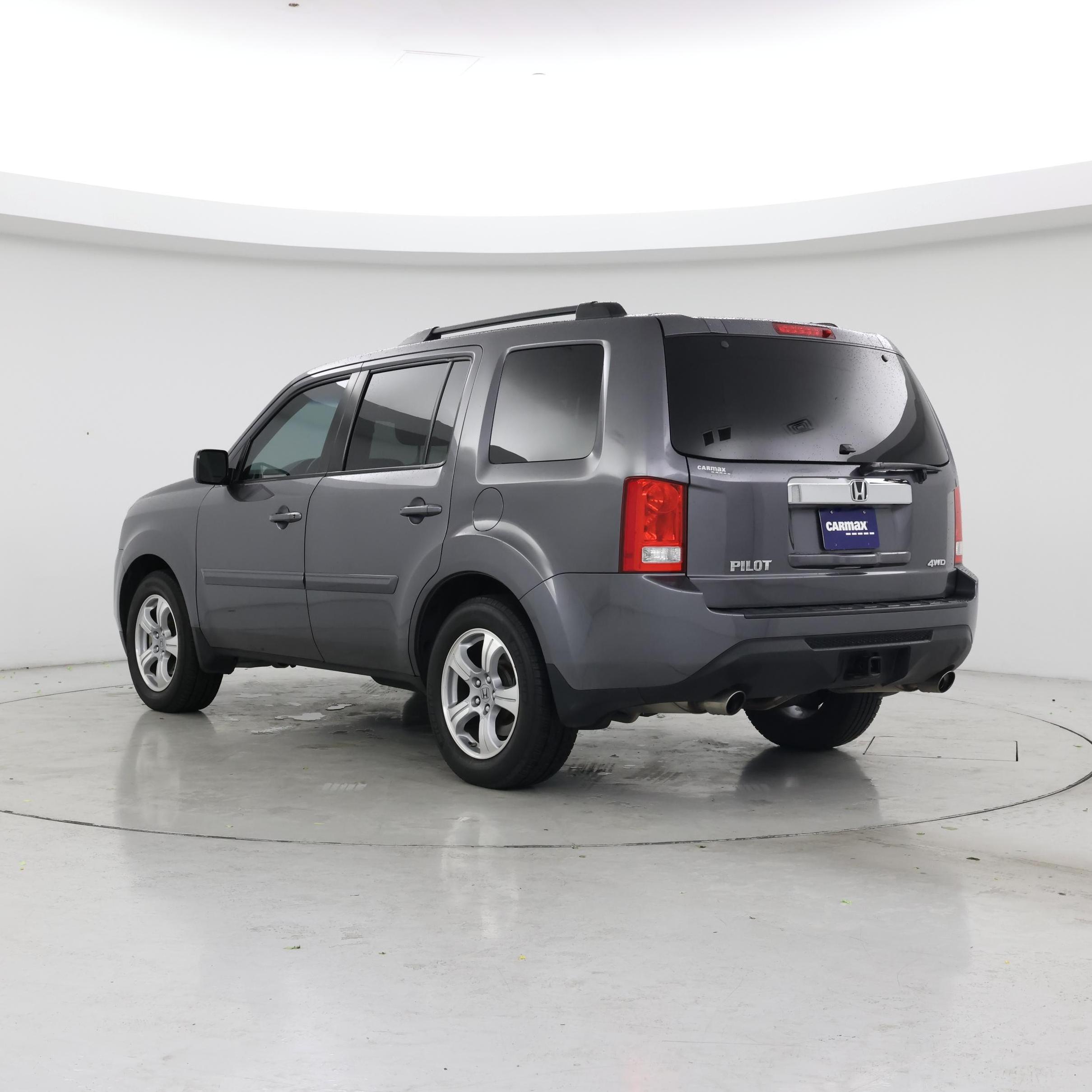 Thumbnail: 2015 Honda Pilot - 2