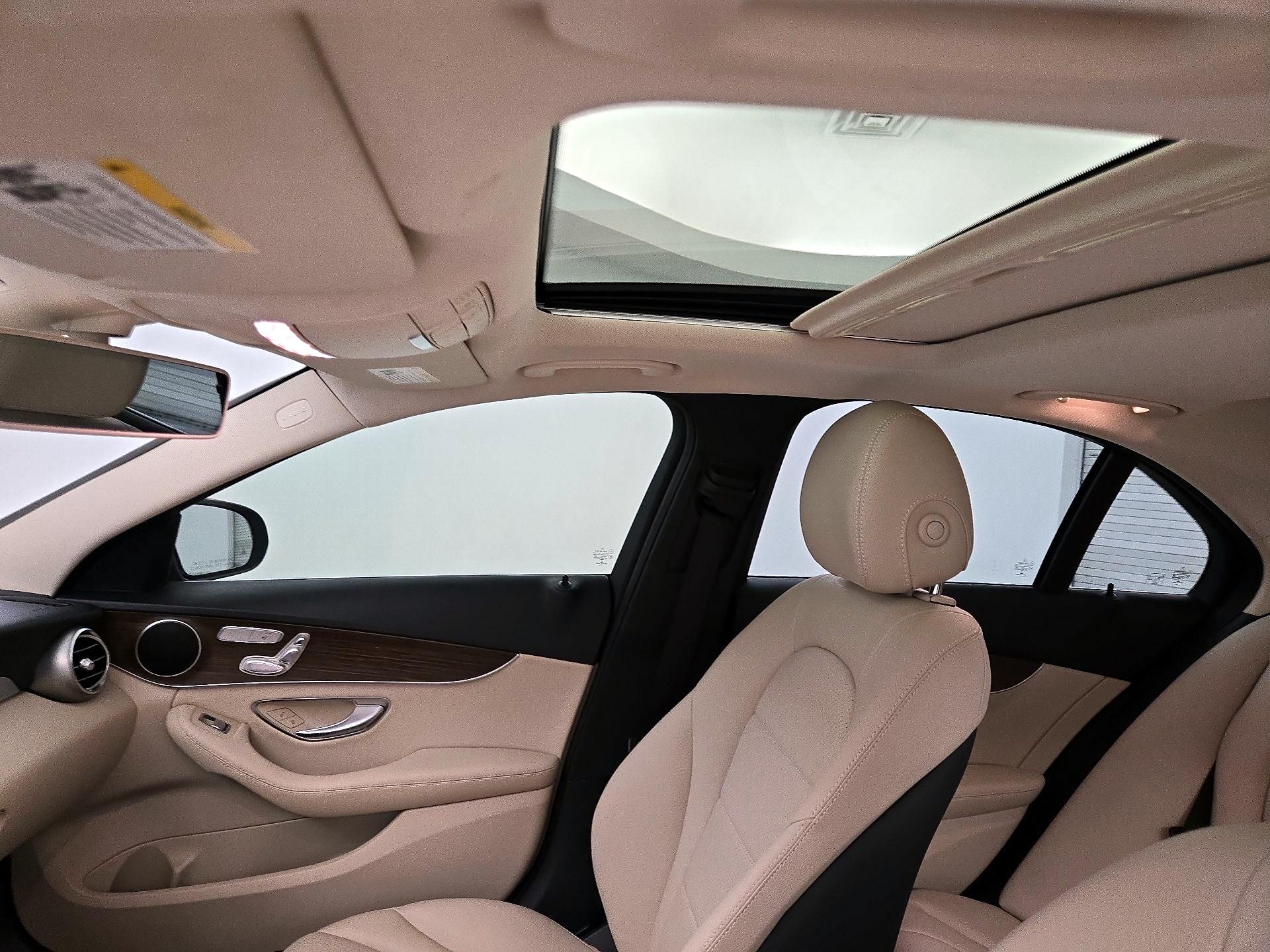 Thumbnail: 2019 Mercedes-Benz C-Class - 19