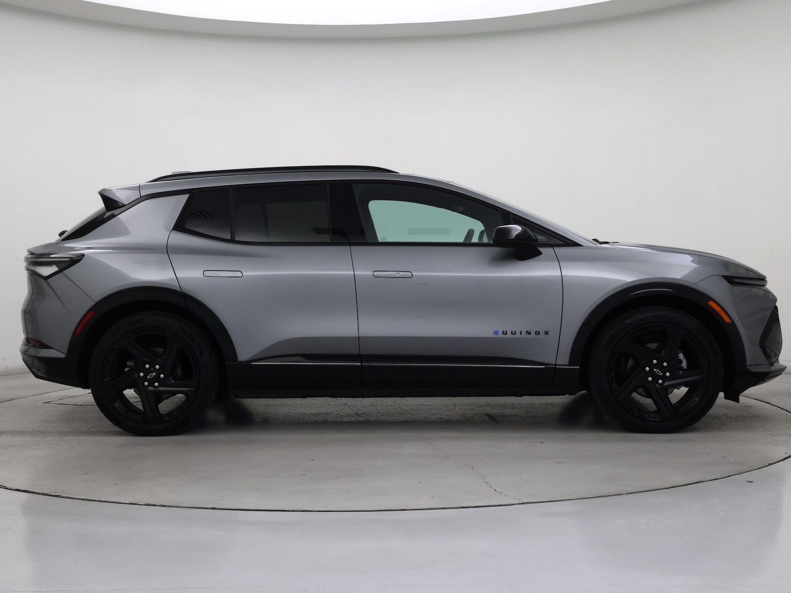 2025 Chevrolet Equinox EV RS - Photo 8