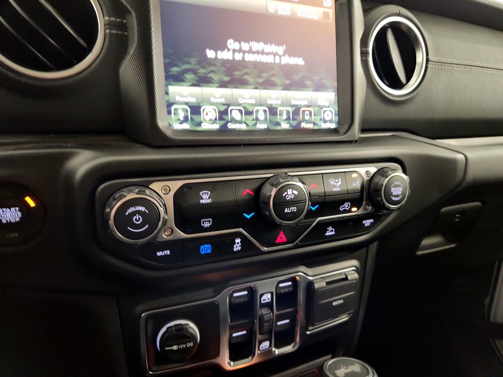 2022 Jeep Wrangler Unlimited Sahara 4XE - Photo 15
