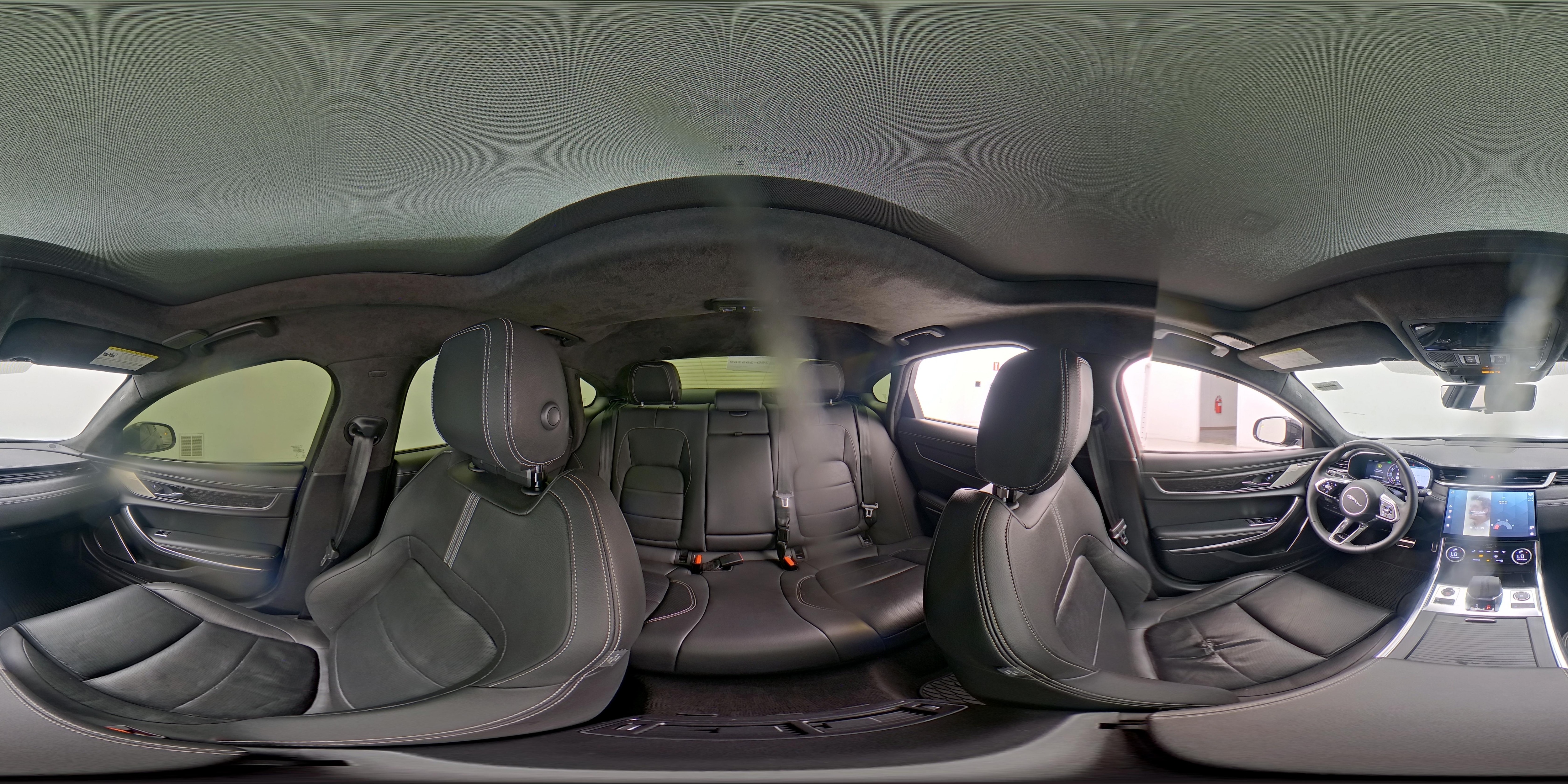 2024 Jaguar XF R-Dynamic SE - Photo 20