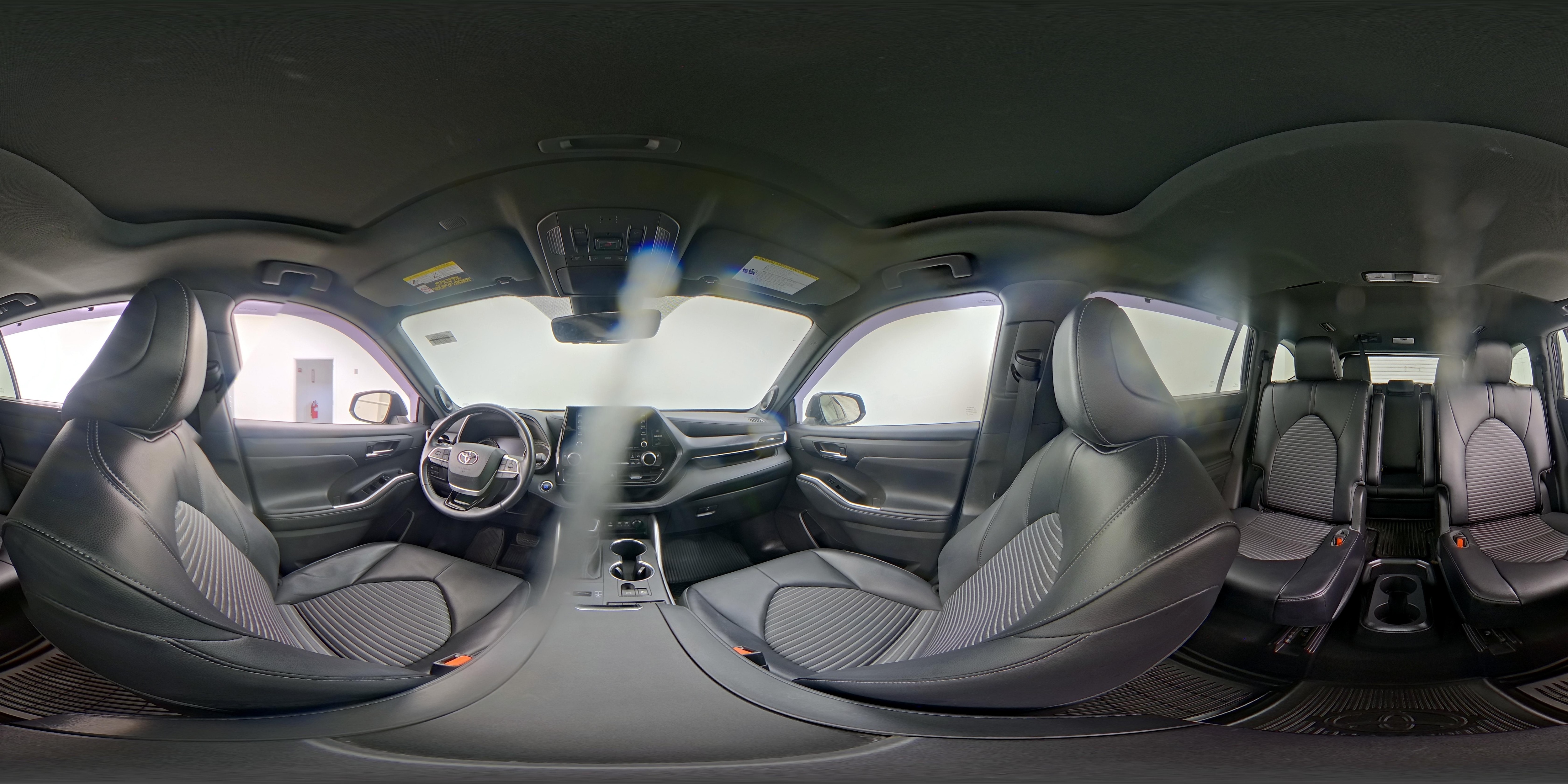 2022 Toyota Highlander XSE - Photo 28