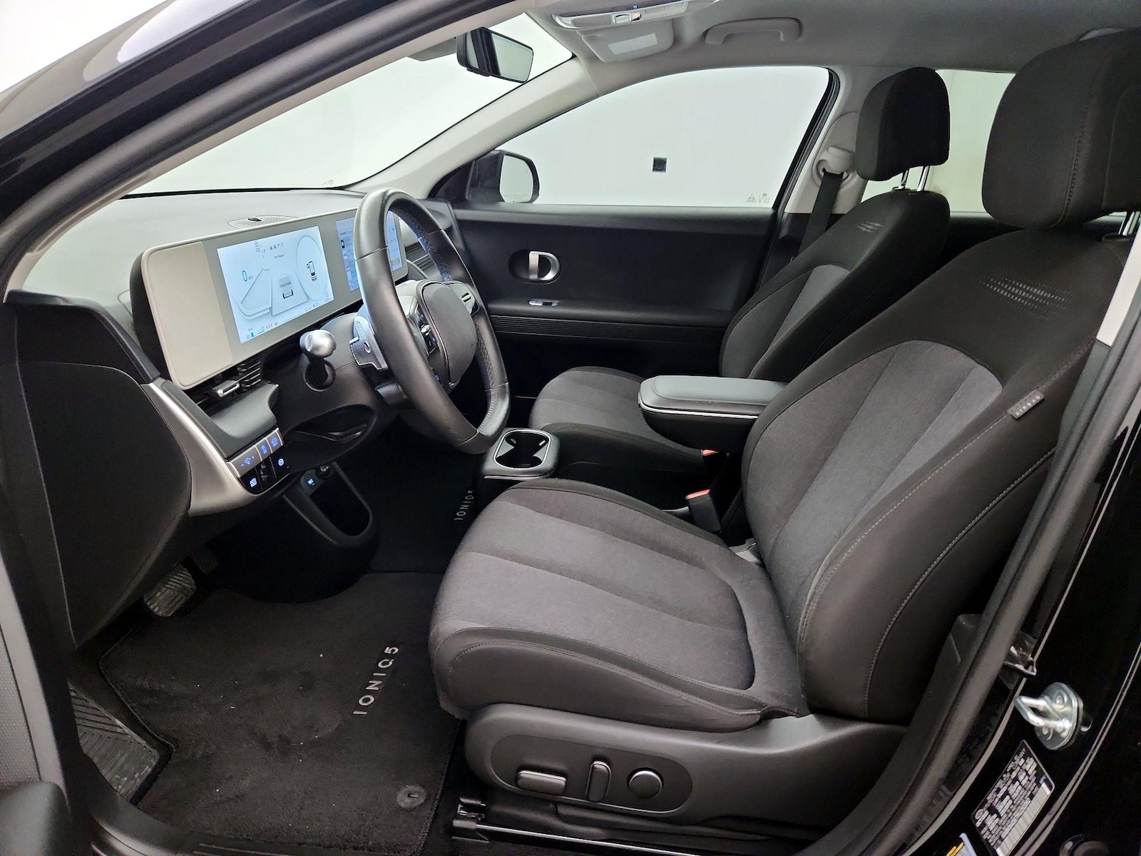 2024 Hyundai IONIQ 5 SEL - Photo 12