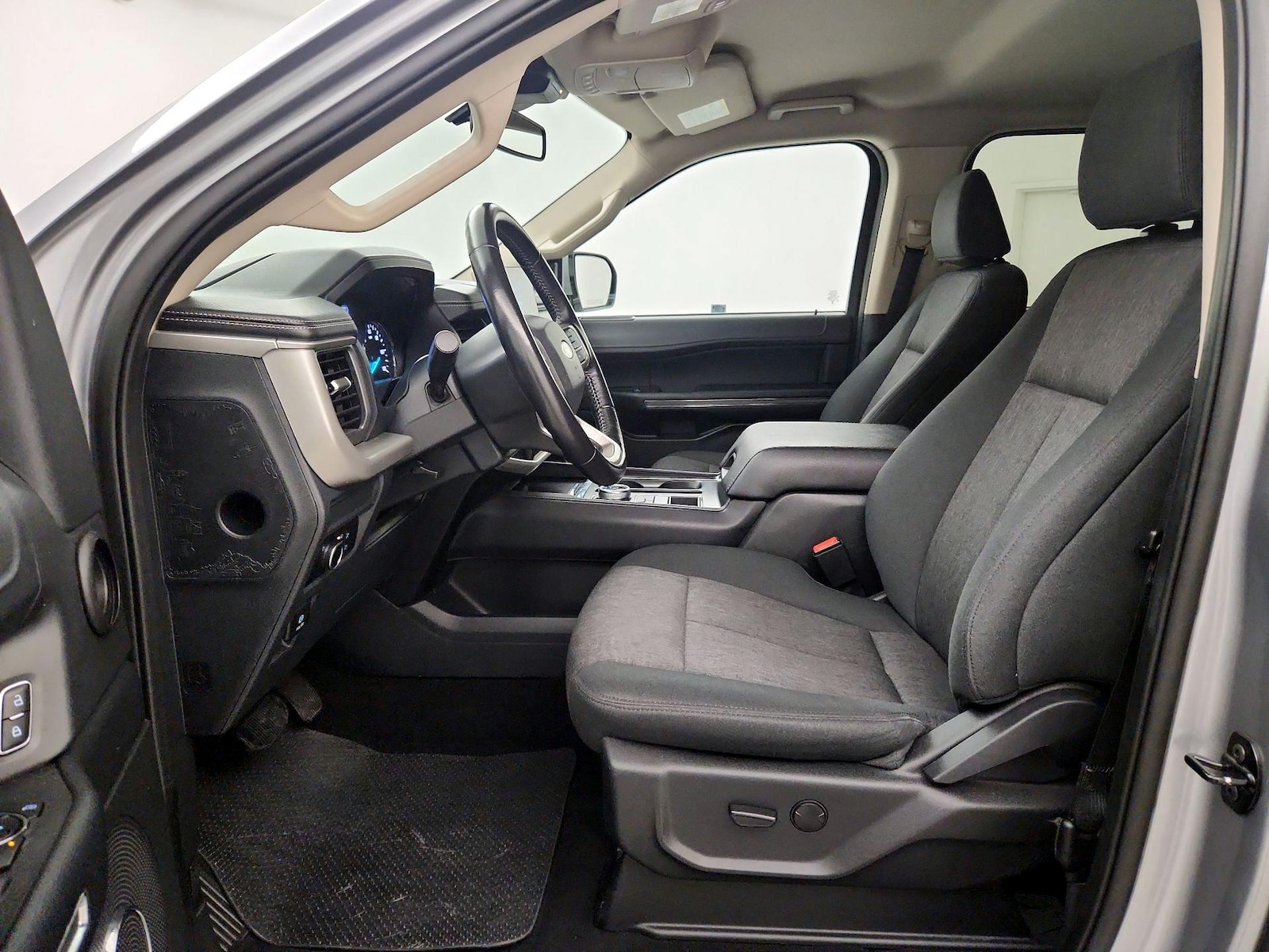 Power Seat(s) & Side Airbags