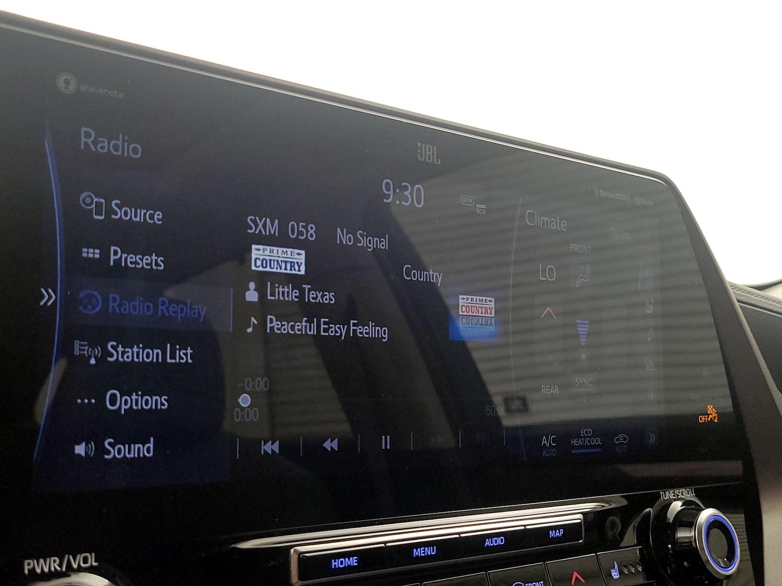 2022 Toyota Highlander Limited - Photo 16