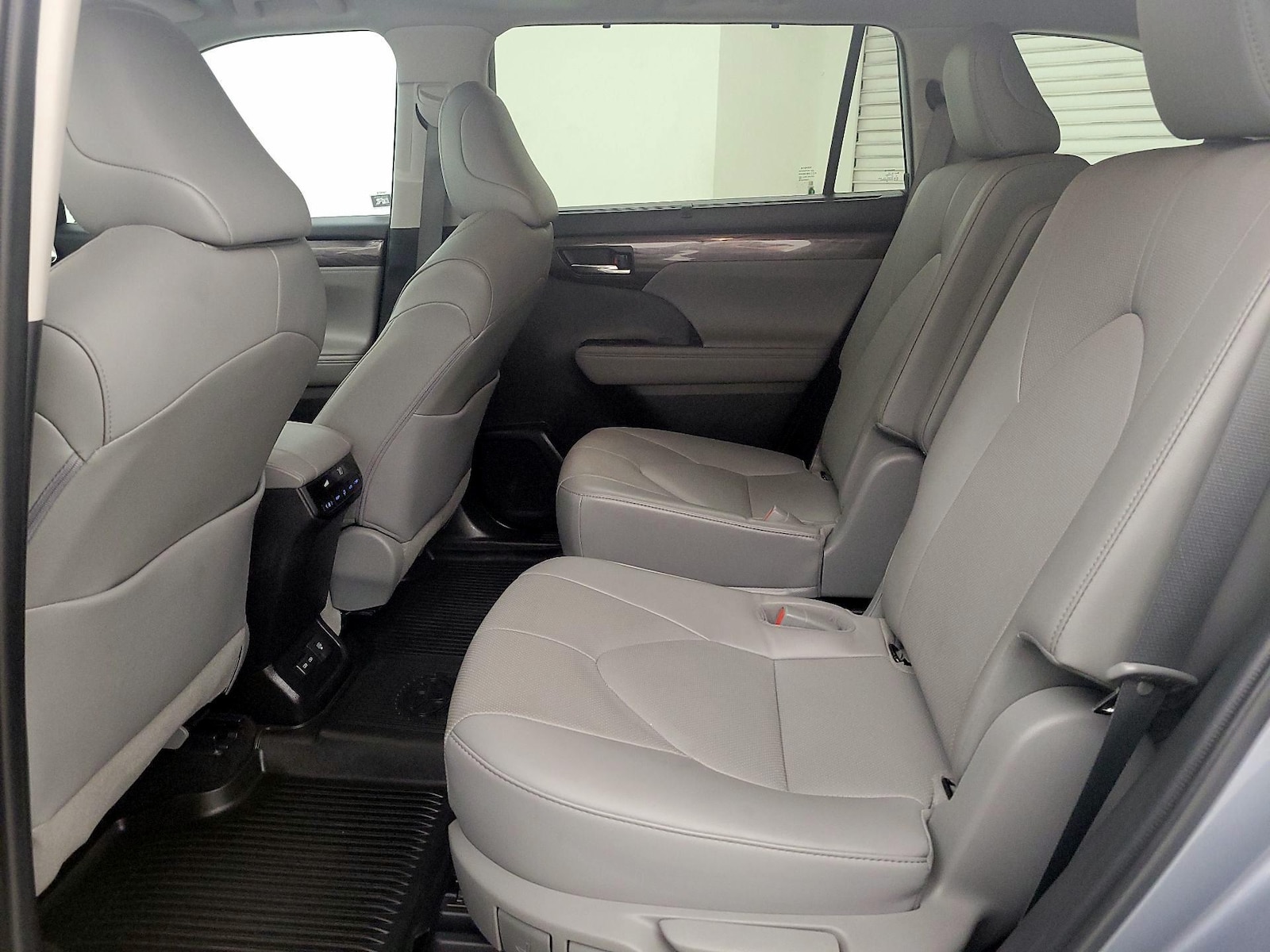 2022 Toyota Highlander Limited - Photo 21