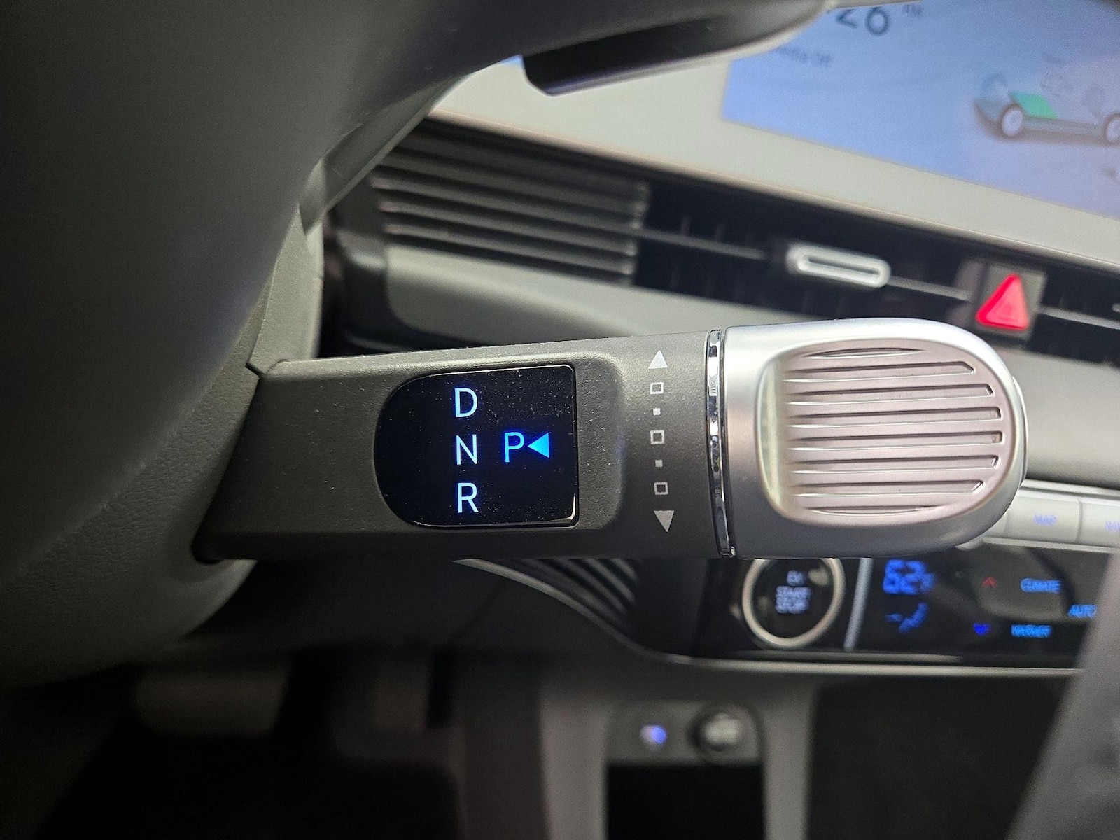 2024 Hyundai IONIQ 5 SE - Photo 19