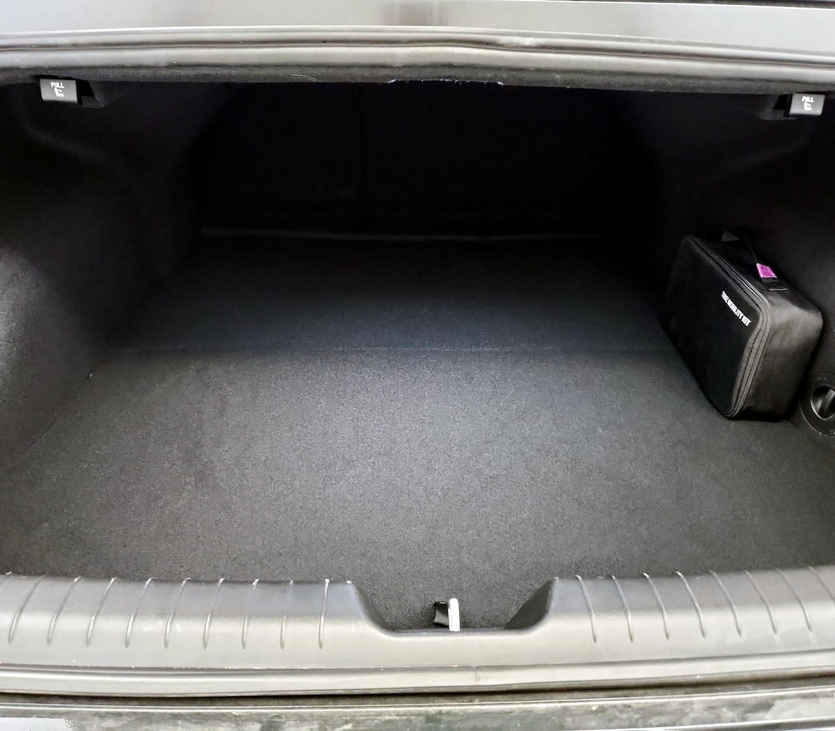Trunk/Cargo (Seats Up)