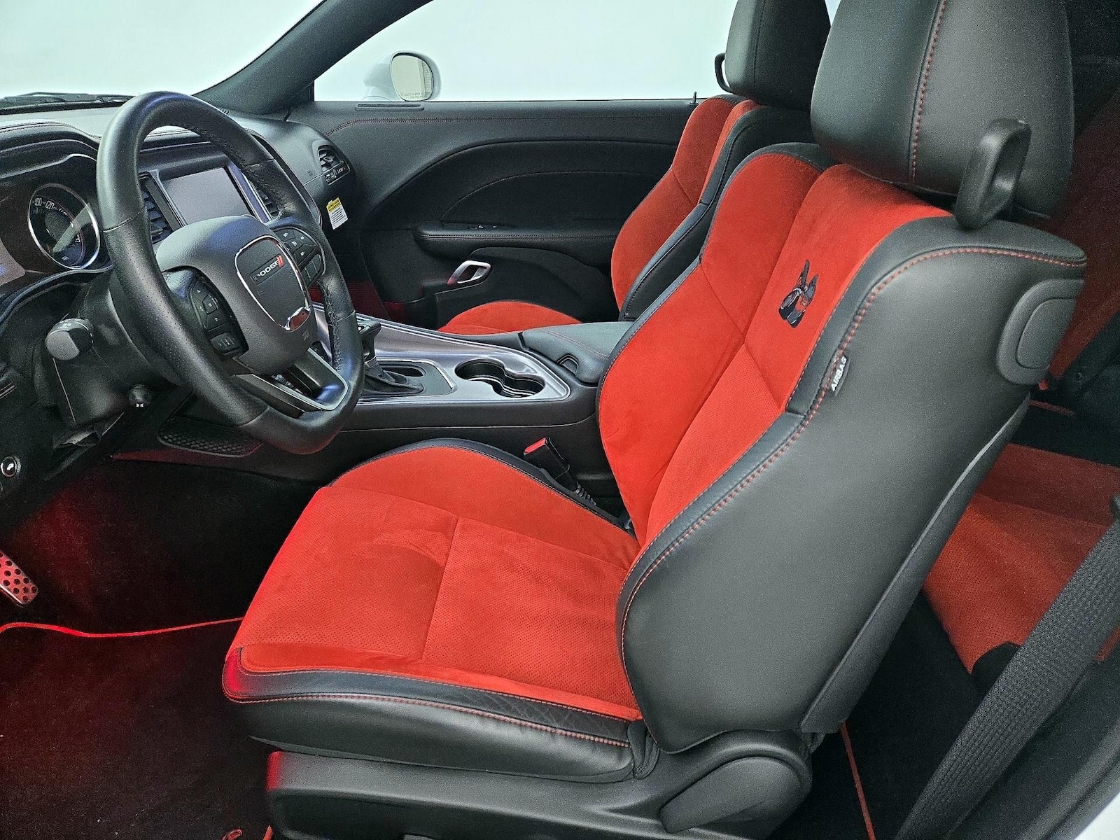 2023 Dodge Challenger R/T - Photo 12
