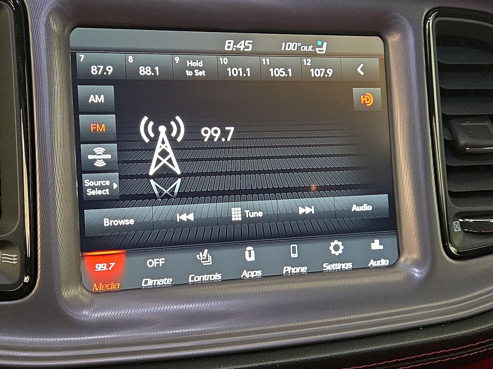 2023 Dodge Challenger R/T - Photo 16