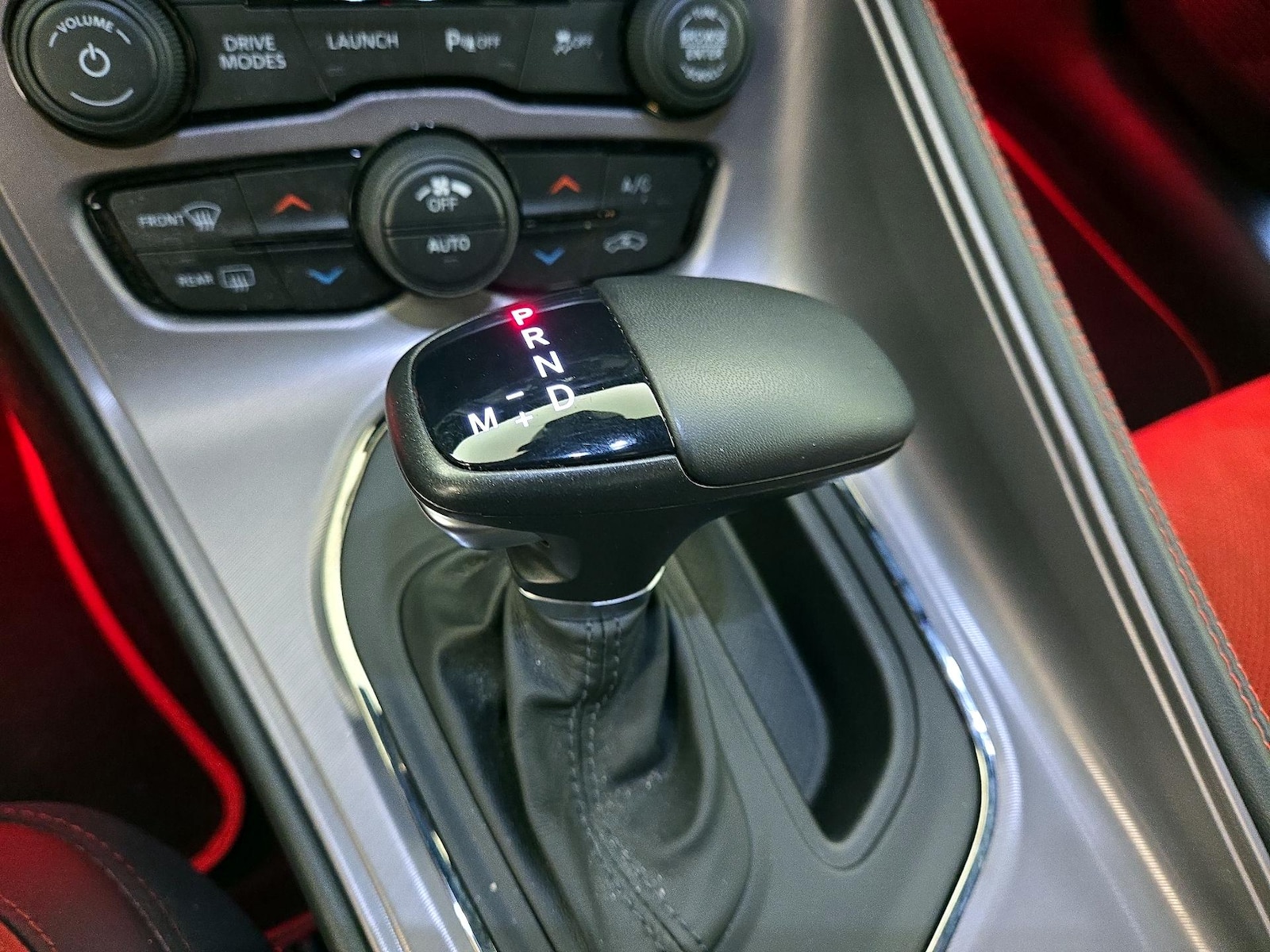 2023 Dodge Challenger R/T - Photo 18