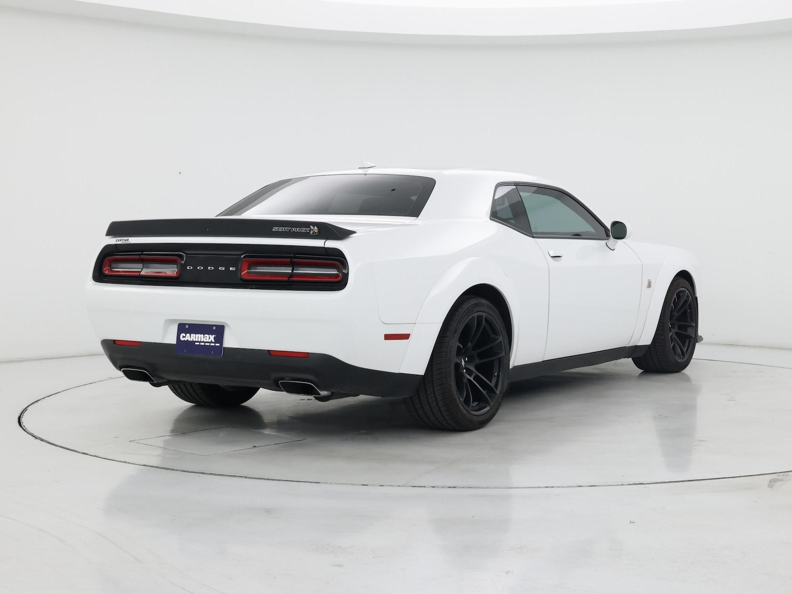 2023 Dodge Challenger R/T - Photo 9
