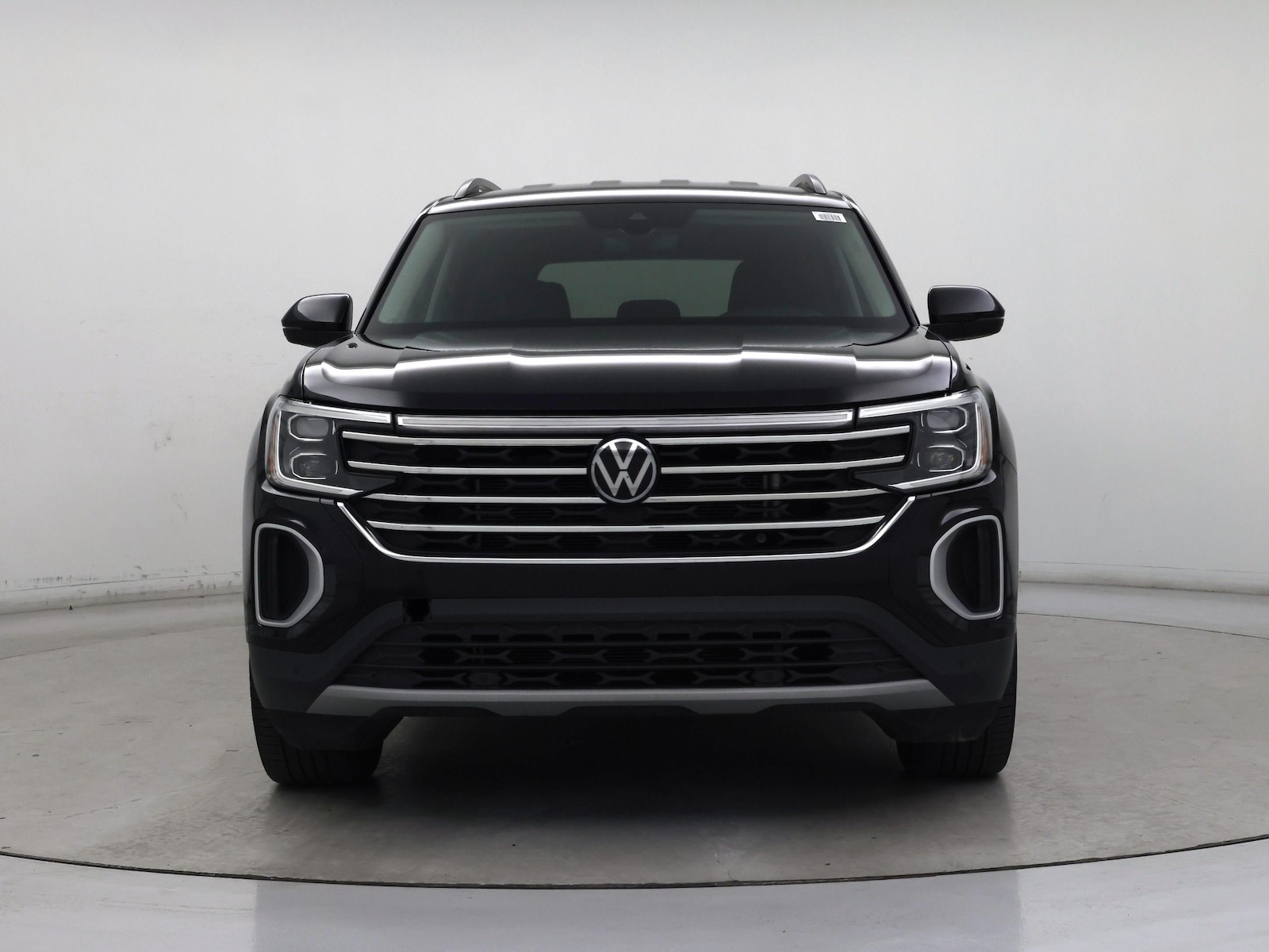 2025 Volkswagen Atlas SE w/Tech - Photo 6