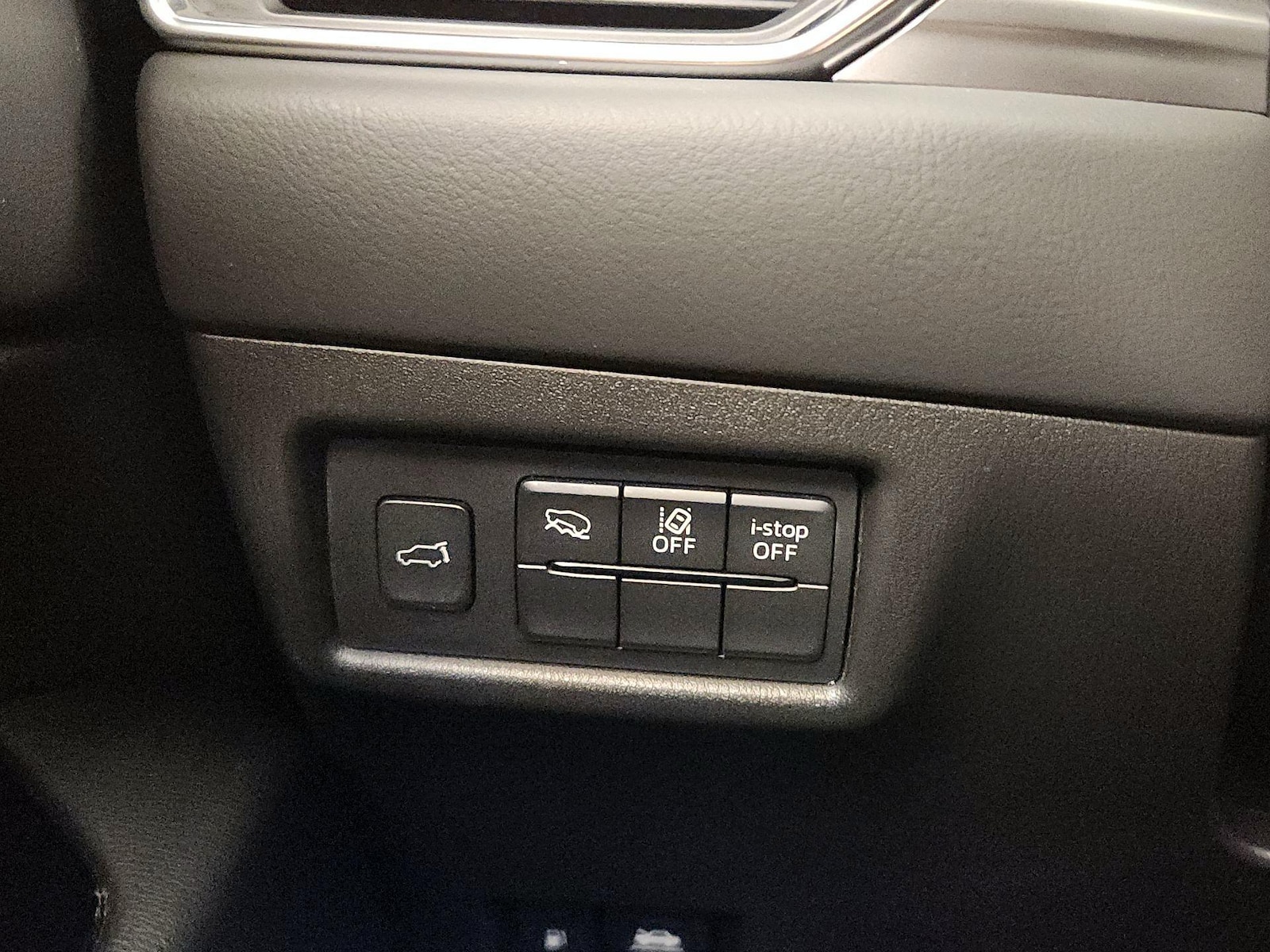 2025 Mazda CX-5 S Preferred package - Photo 12