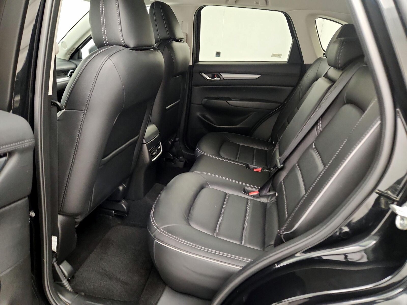 2025 Mazda CX-5 S Preferred package - Photo 19