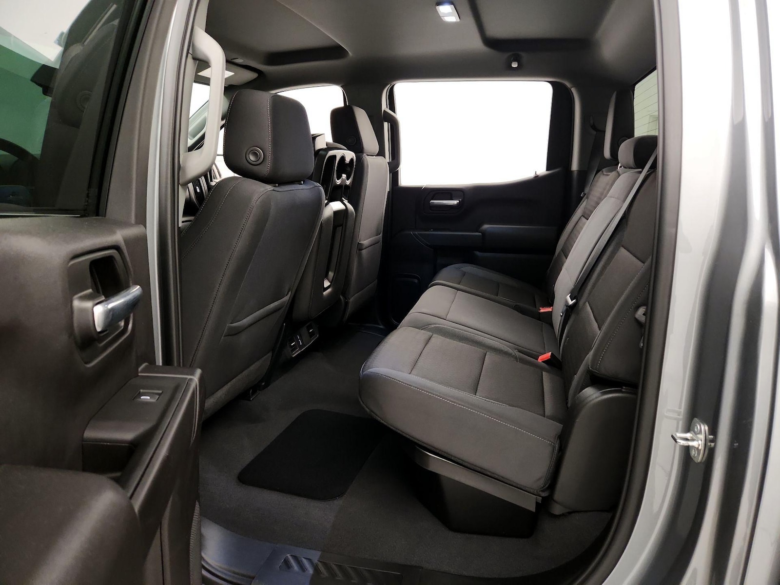 2024 Chevrolet Silverado 1500 Custom - Photo 20